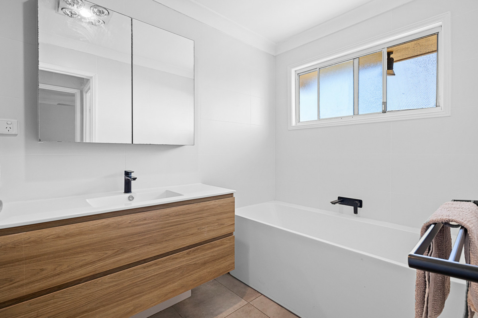 17 Christina Street, WELLINGTON POINT