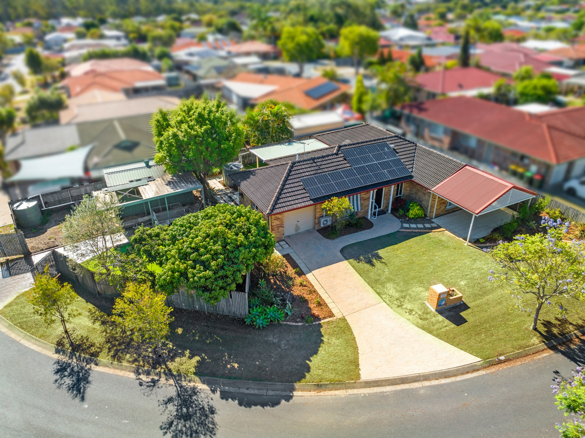 19 Jacaranda Street, WYNNUM WEST