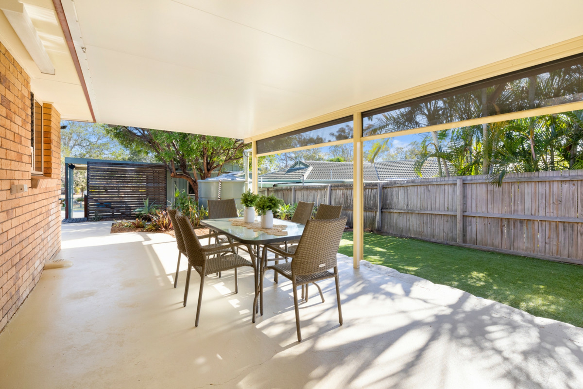 19 Jacaranda Street, WYNNUM WEST
