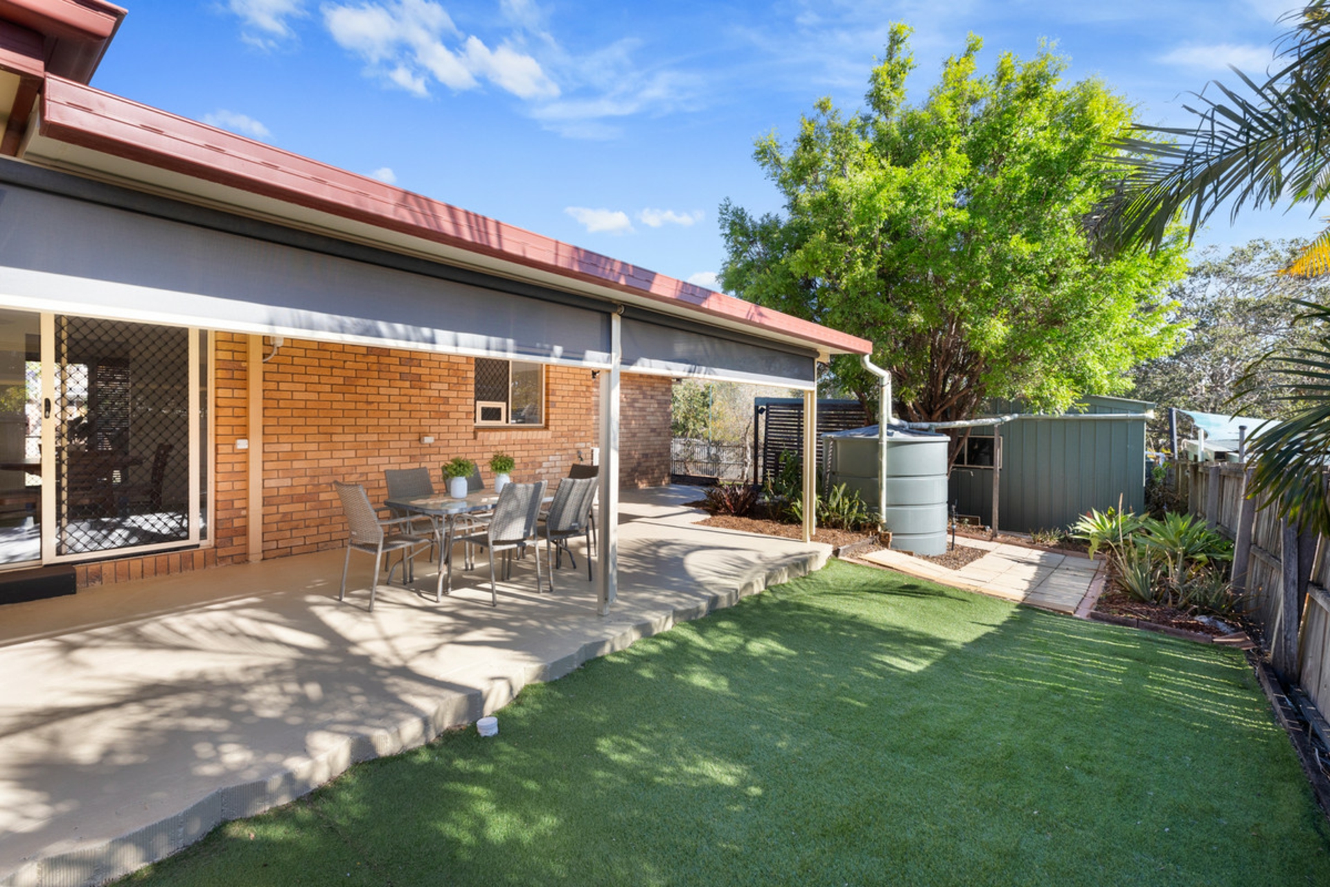 19 Jacaranda Street, WYNNUM WEST