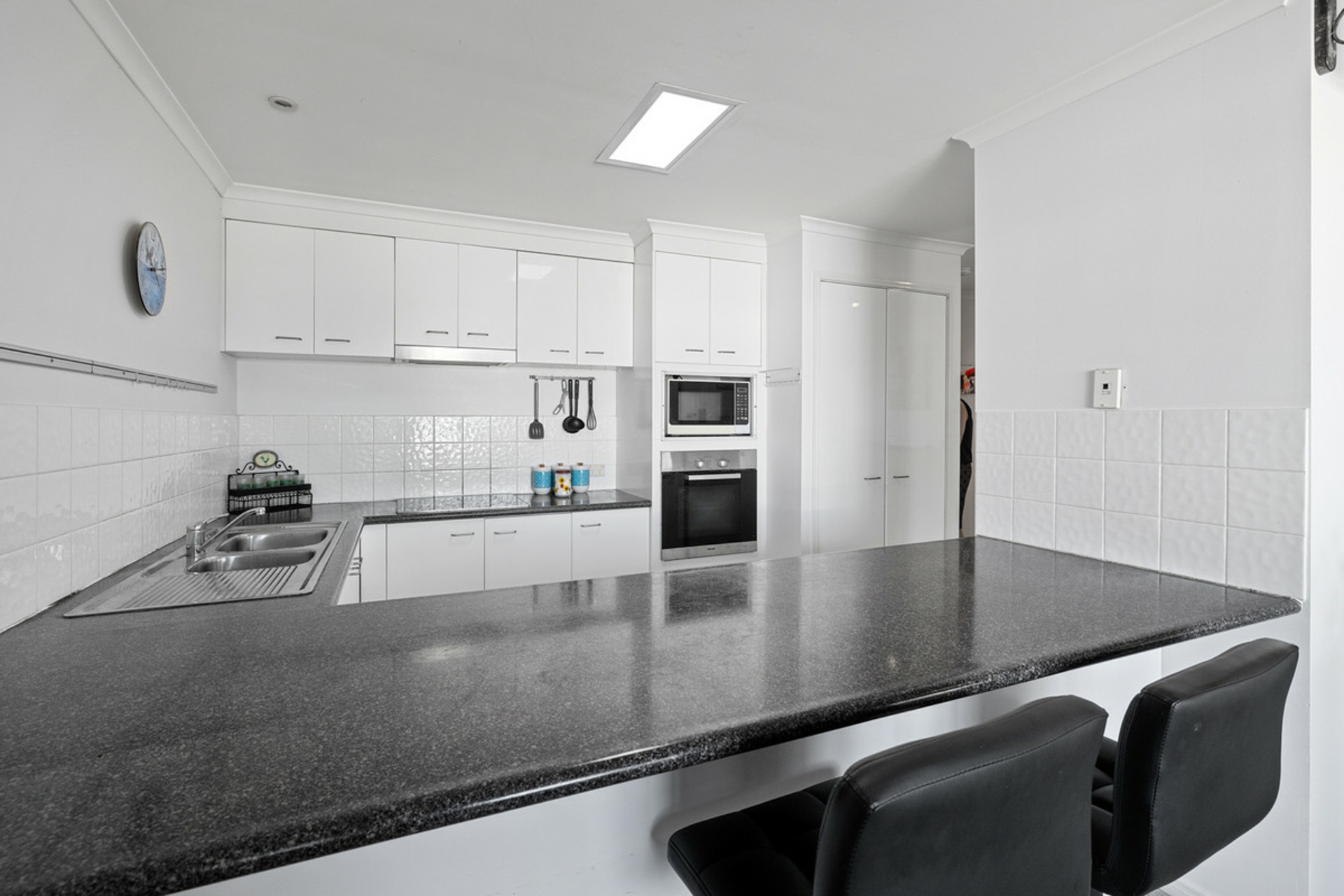 16/14-22 Mary Pleasant Drive, BIRKDALE