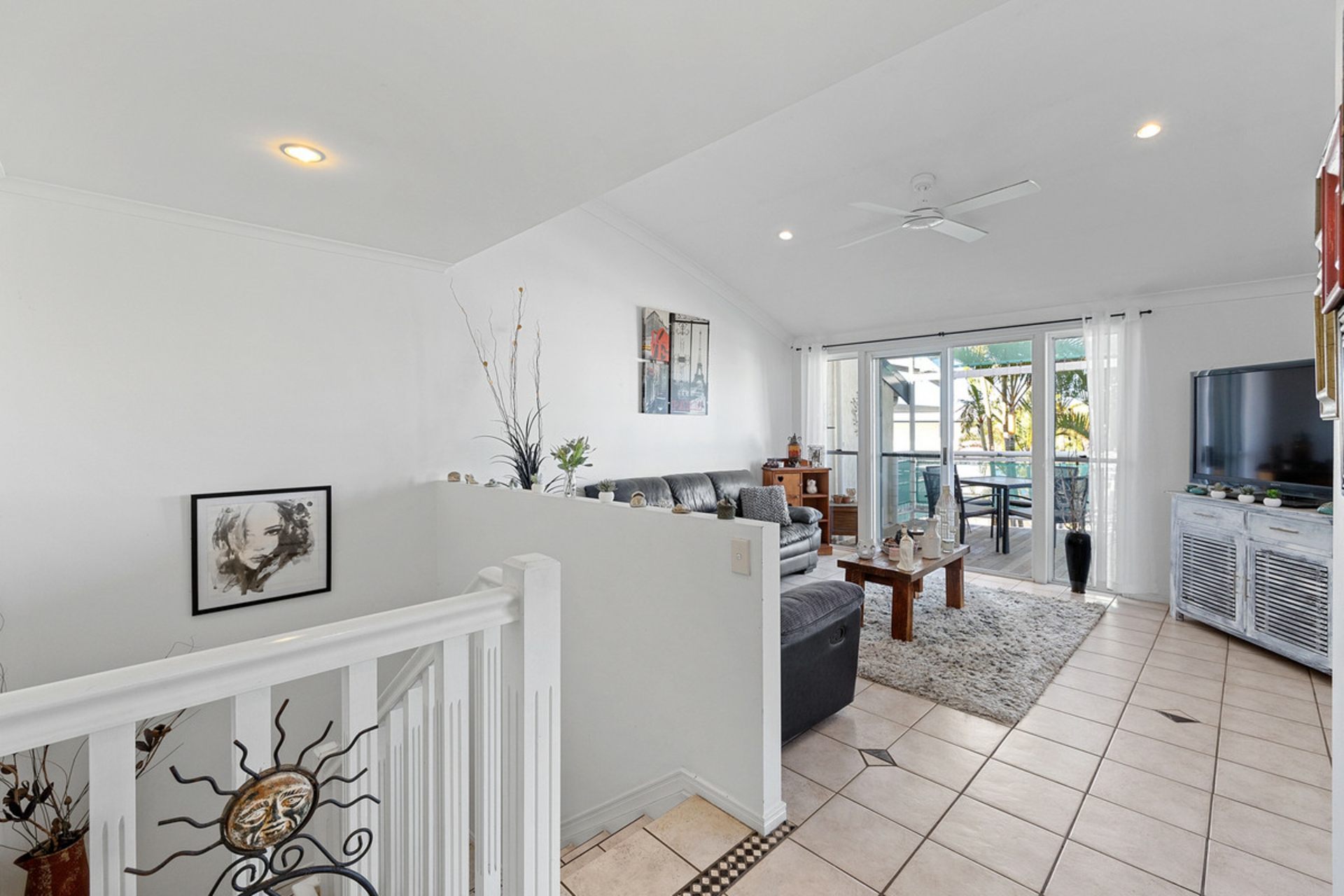 16/14-22 Mary Pleasant Drive, BIRKDALE