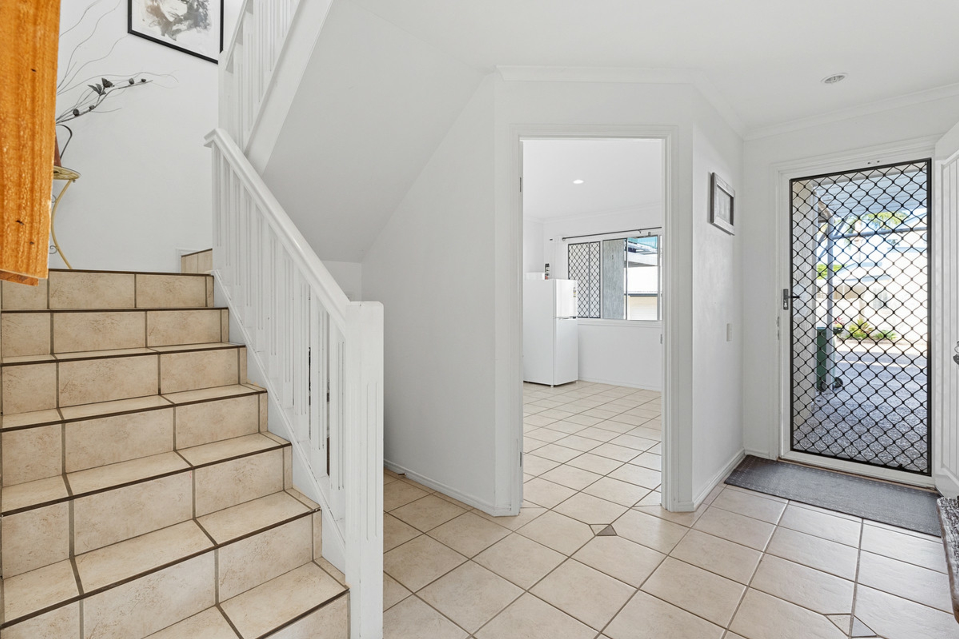 16/14-22 Mary Pleasant Drive, BIRKDALE