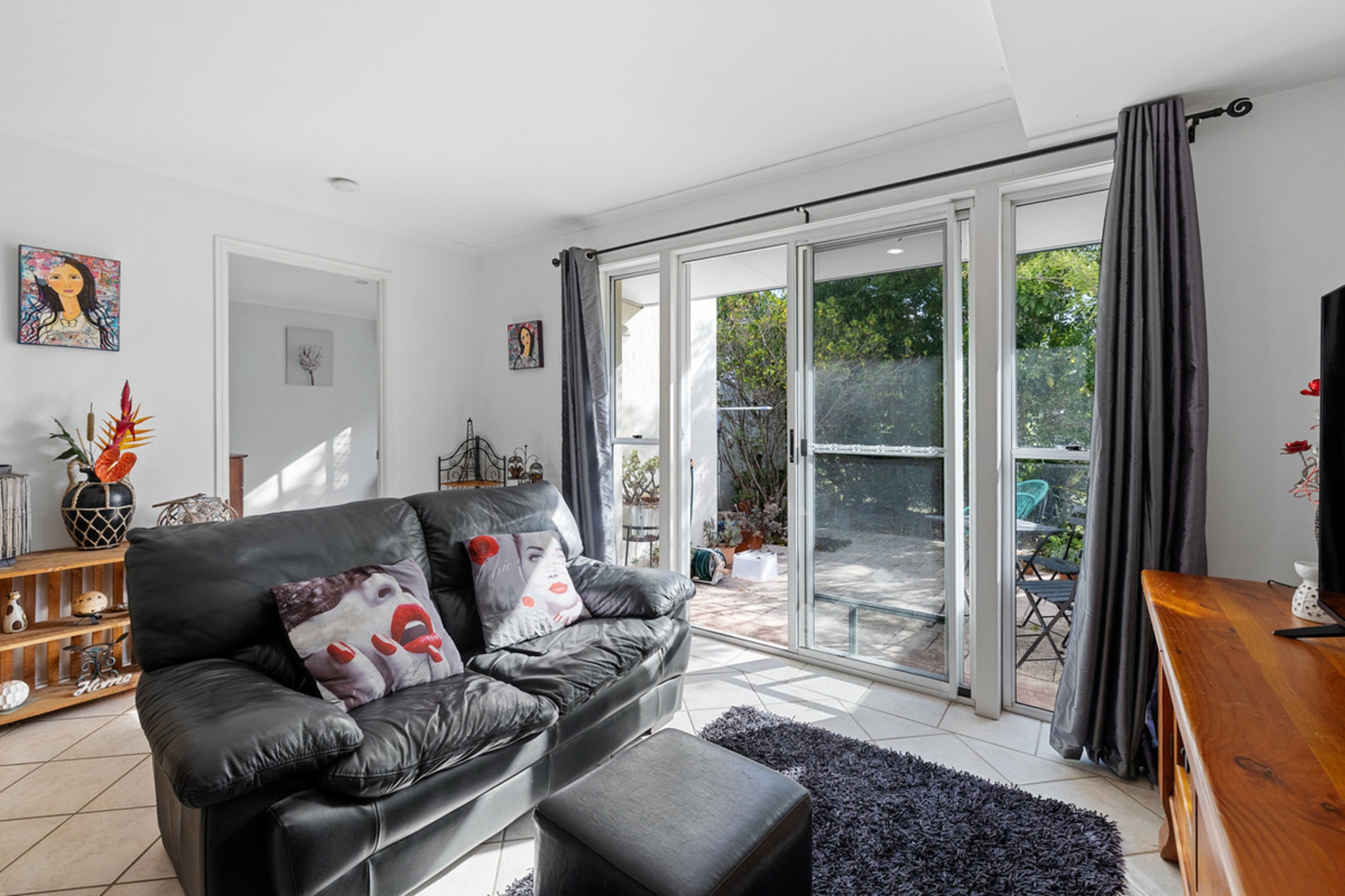 16/14-22 Mary Pleasant Drive, BIRKDALE