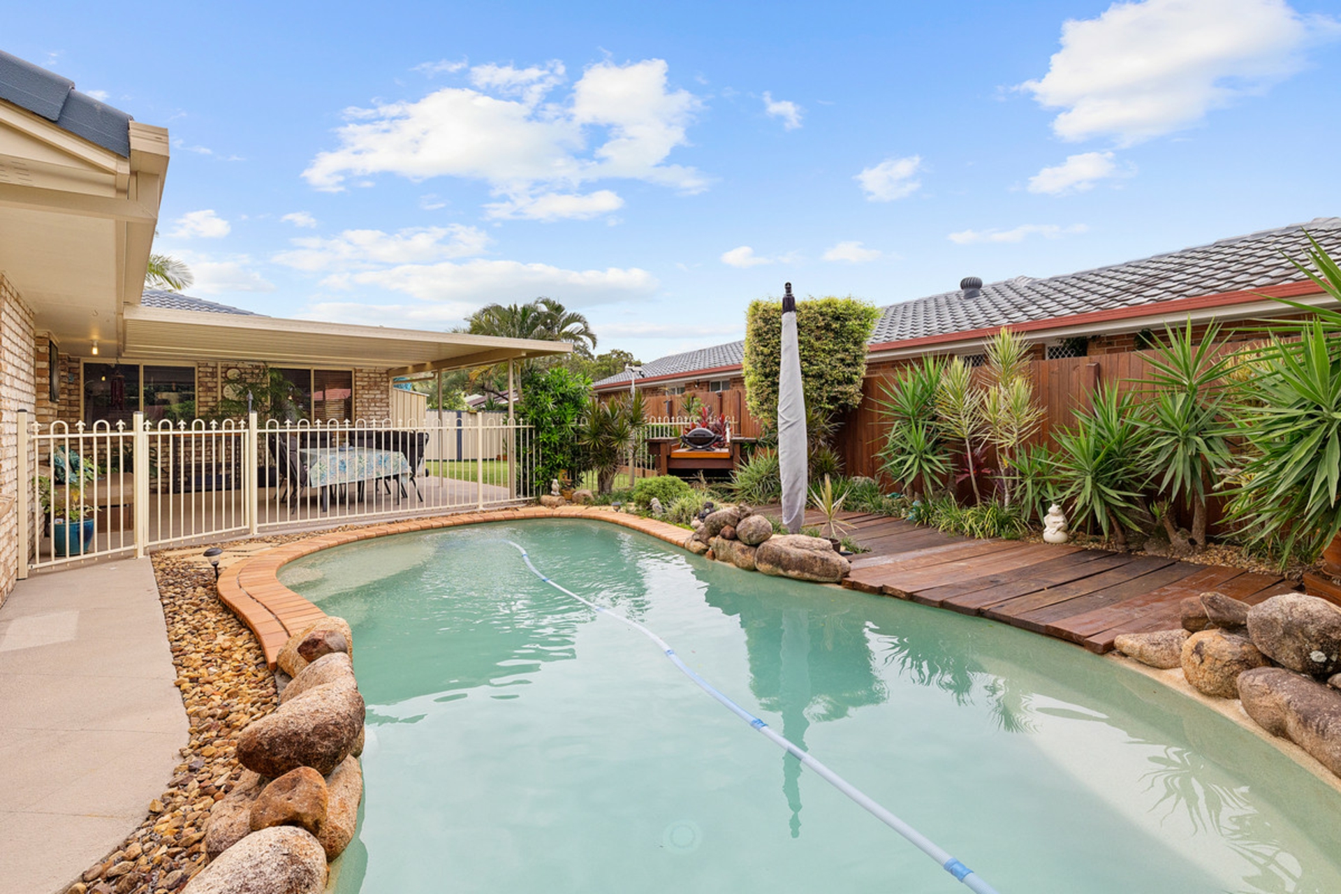 41 Tulloch Drive Wellington Point QLD - Property Details - LJ Hooker