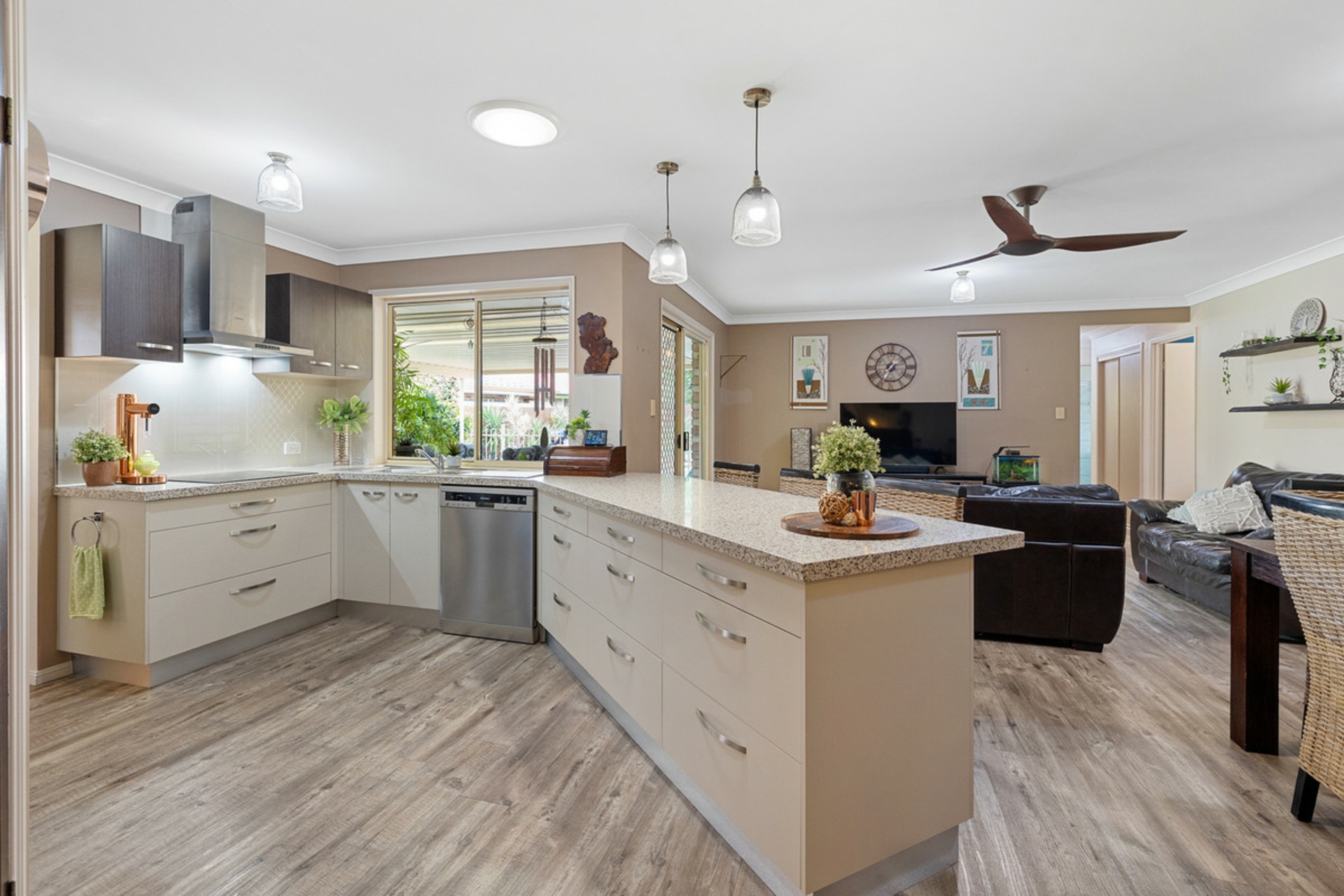 41 Tulloch Drive, WELLINGTON POINT