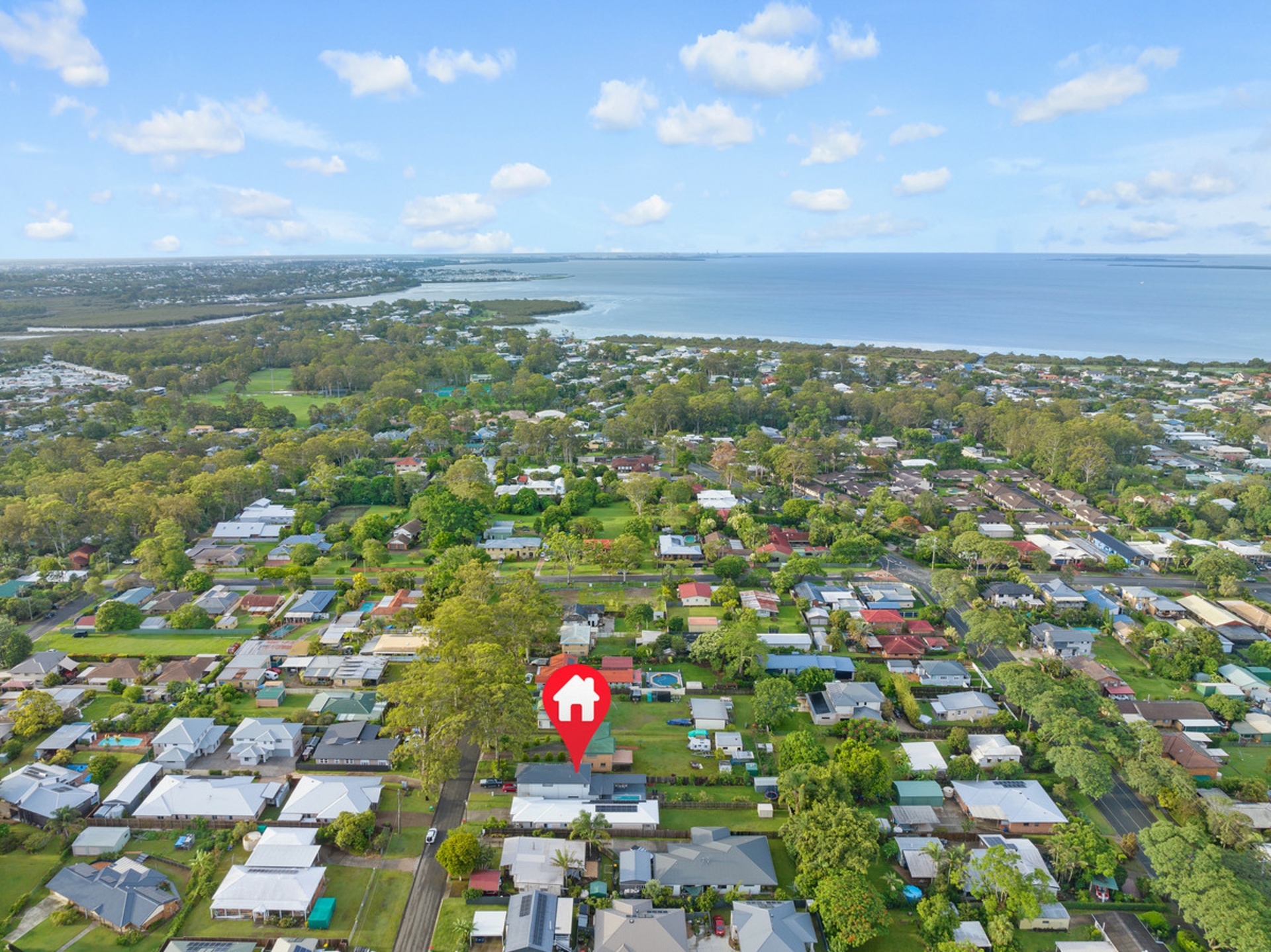 11 Maud Street, BIRKDALE