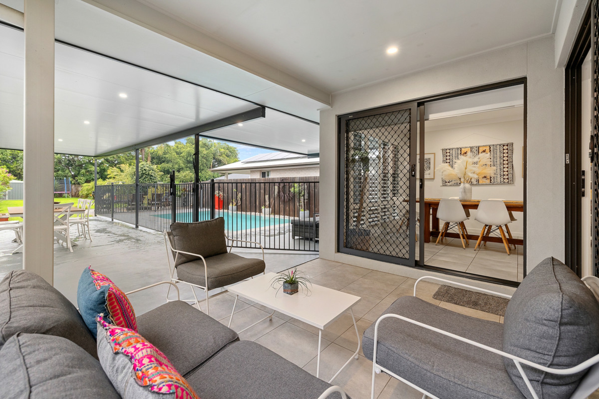 11 Maud Street, BIRKDALE