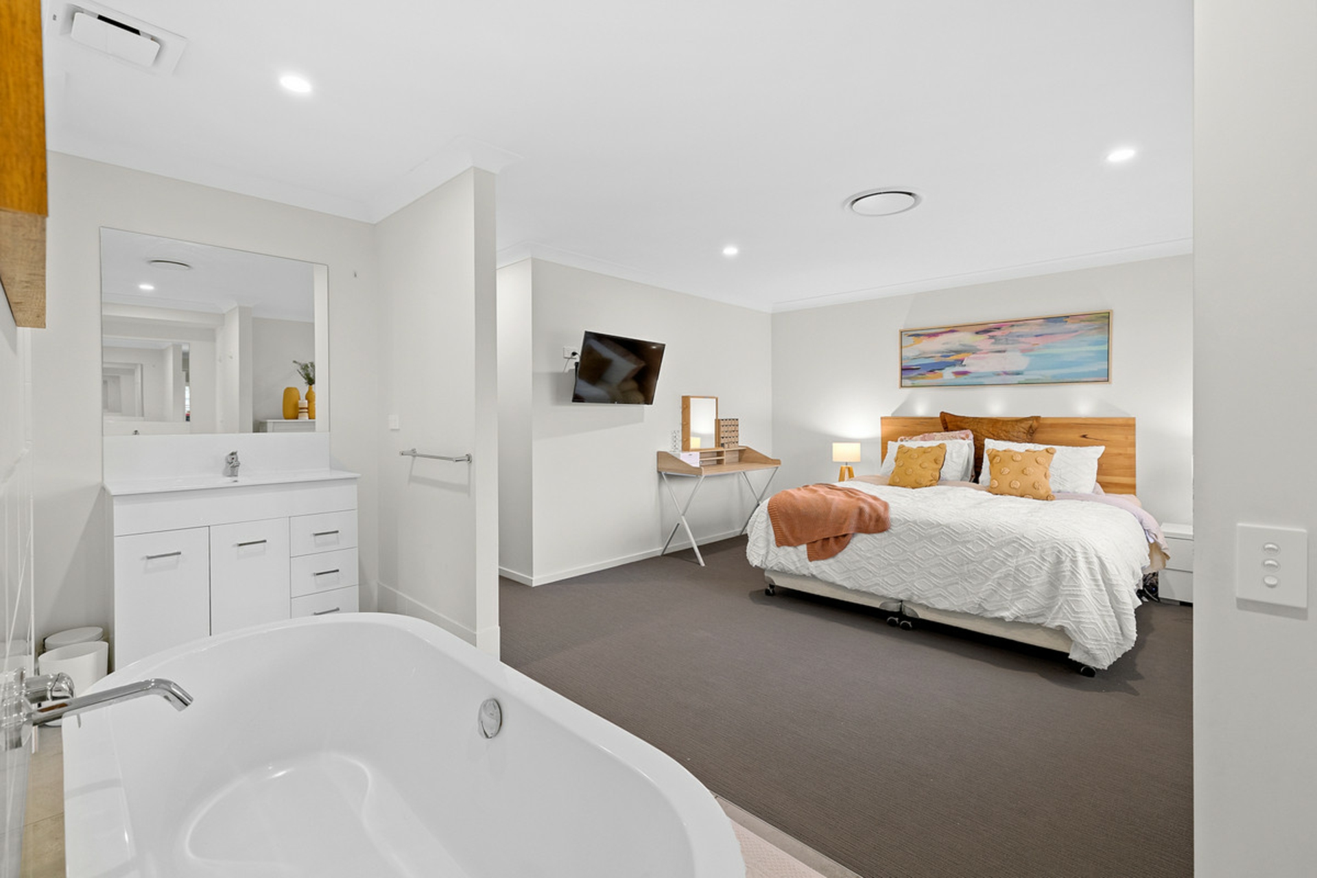 11 Maud Street, BIRKDALE