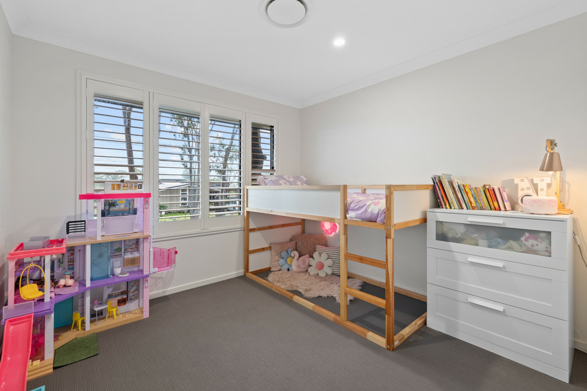 11 Maud Street, BIRKDALE