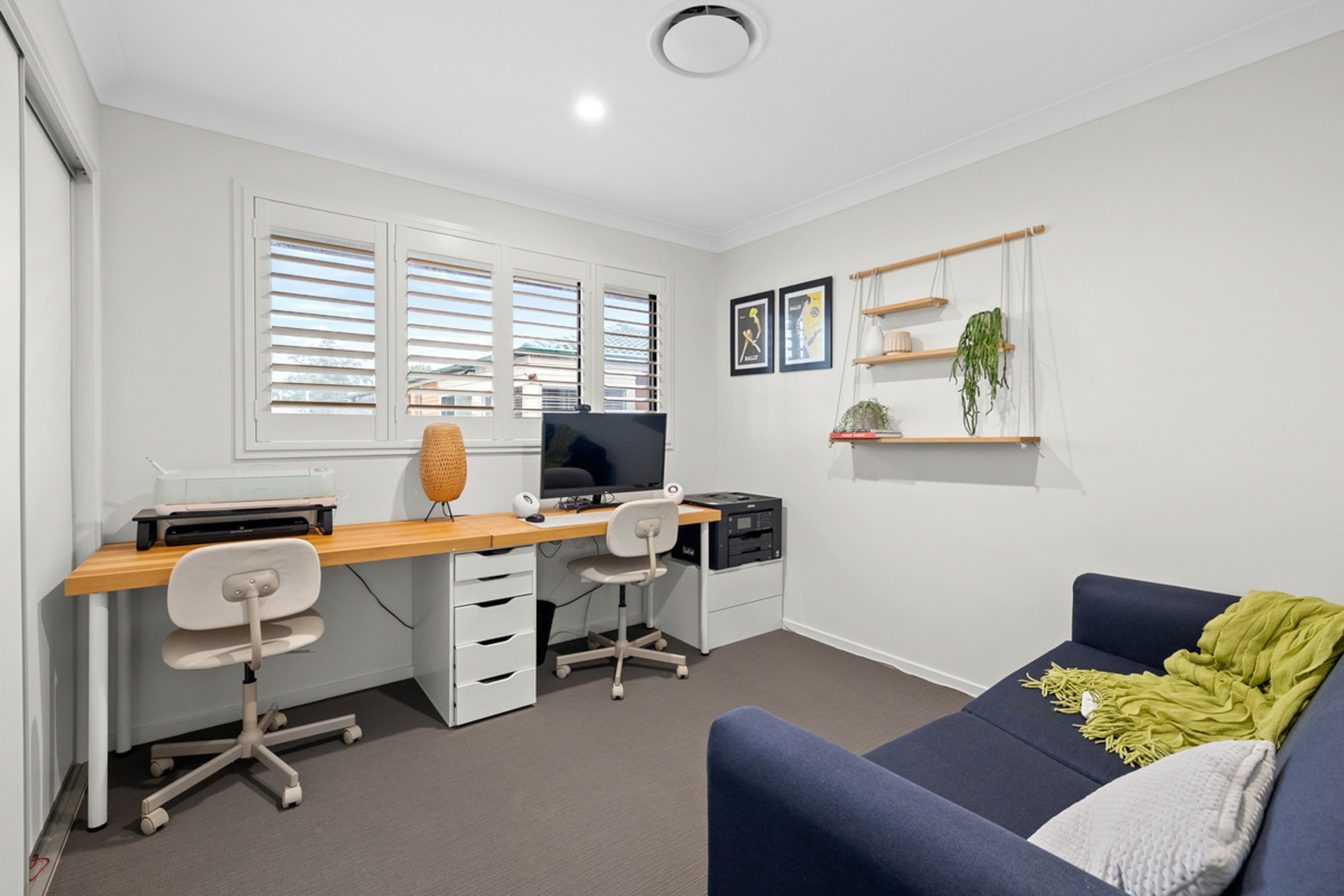 11 Maud Street, BIRKDALE