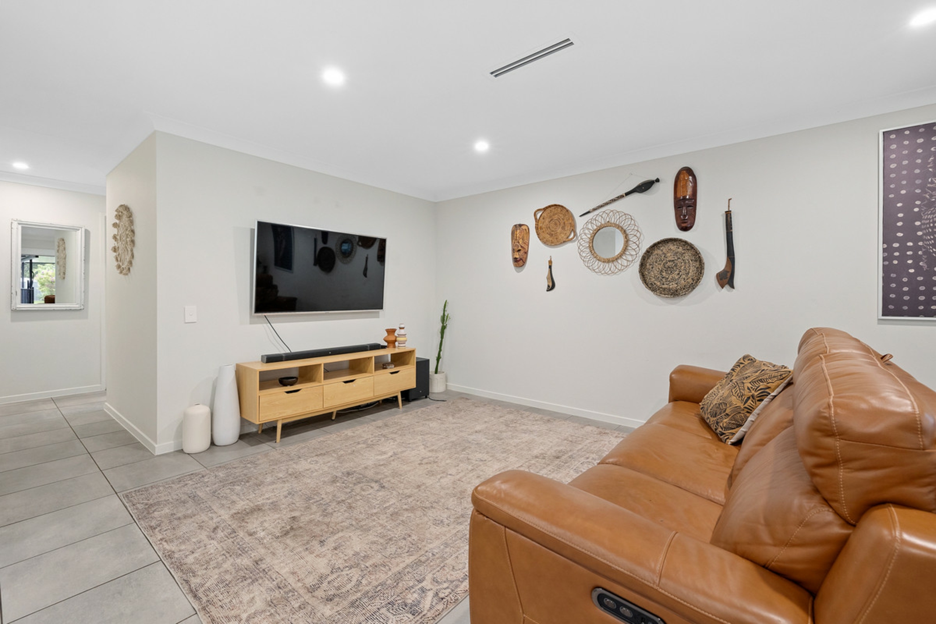 11 Maud Street, BIRKDALE