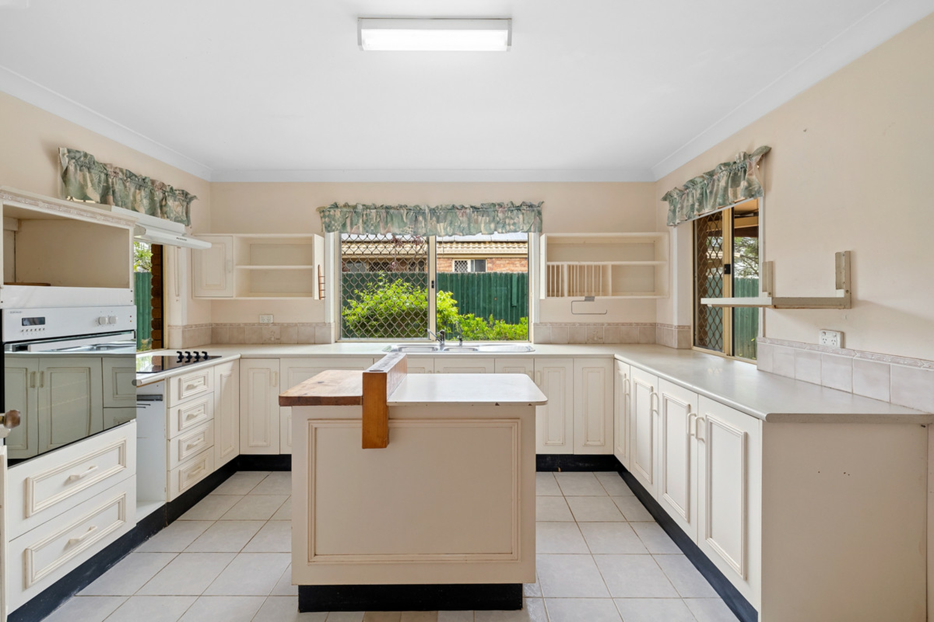 29 Sloop Street, MANLY WEST