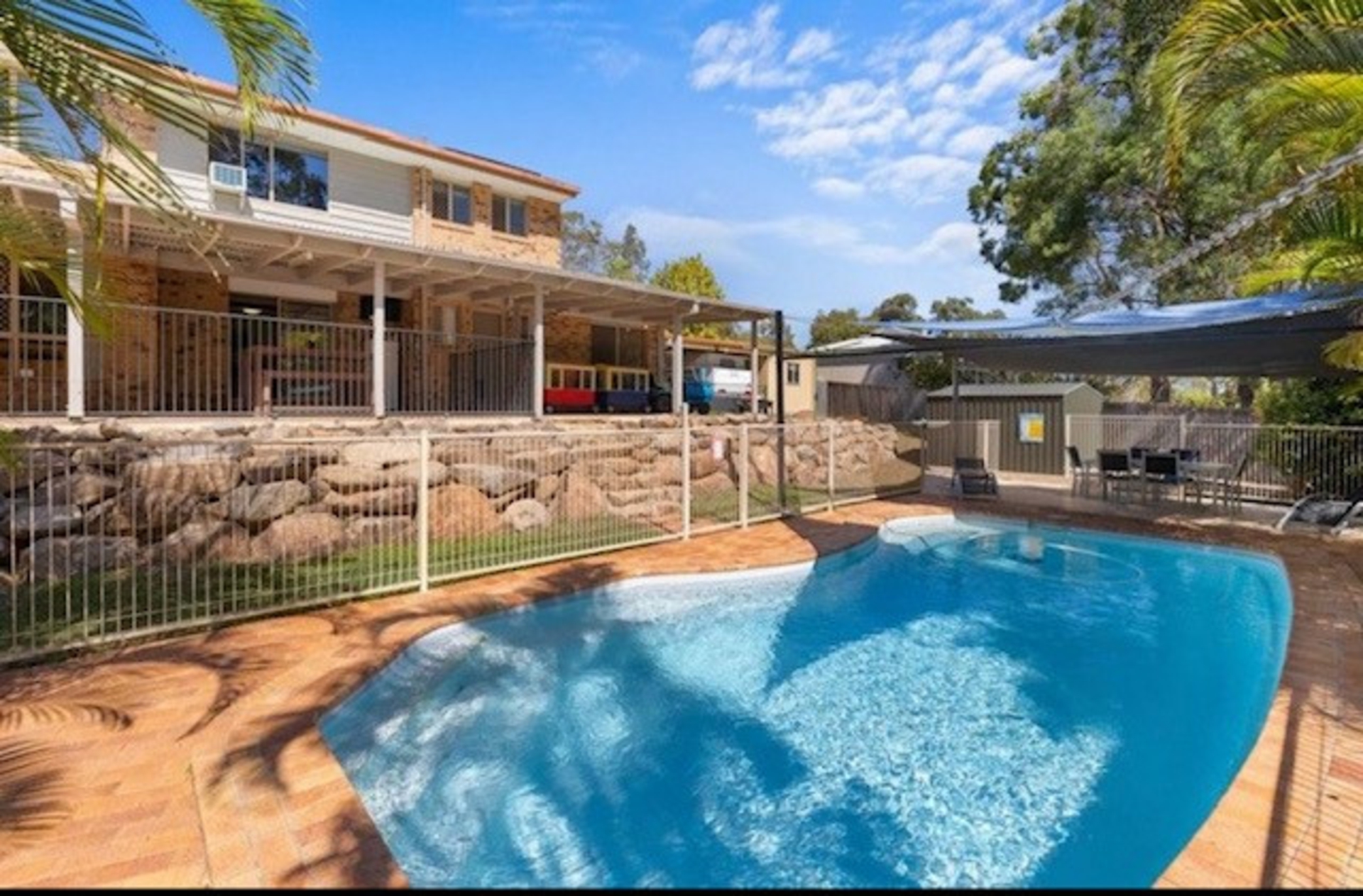 16 Hanover Drive, ALEXANDRA HILLS