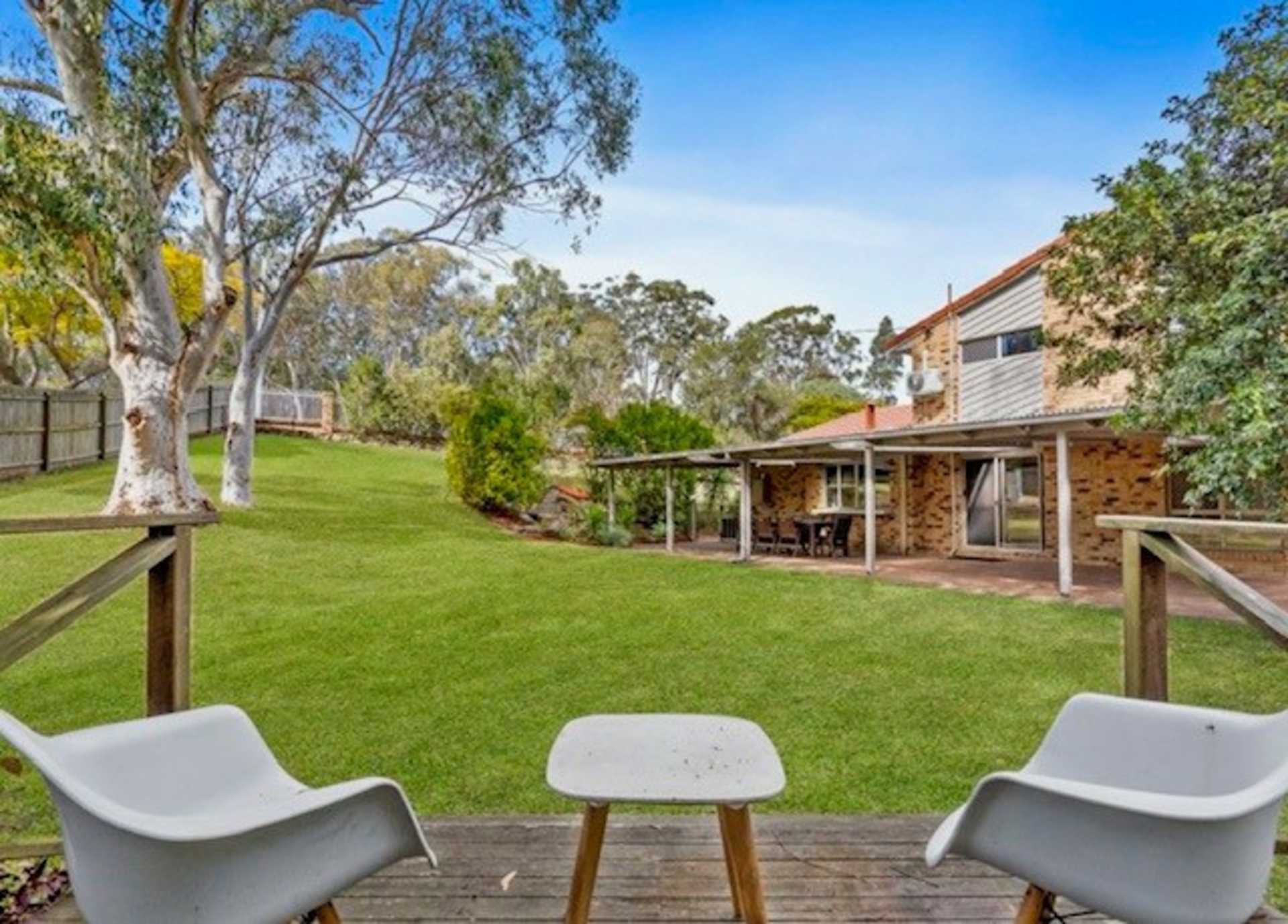 16 Hanover Drive, ALEXANDRA HILLS