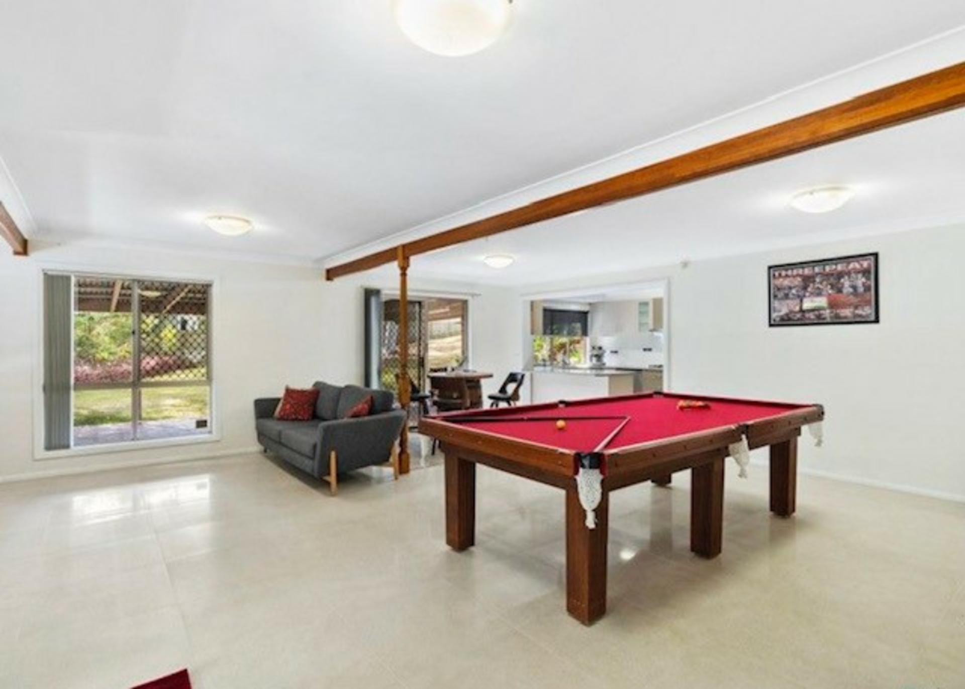 16 Hanover Drive, ALEXANDRA HILLS