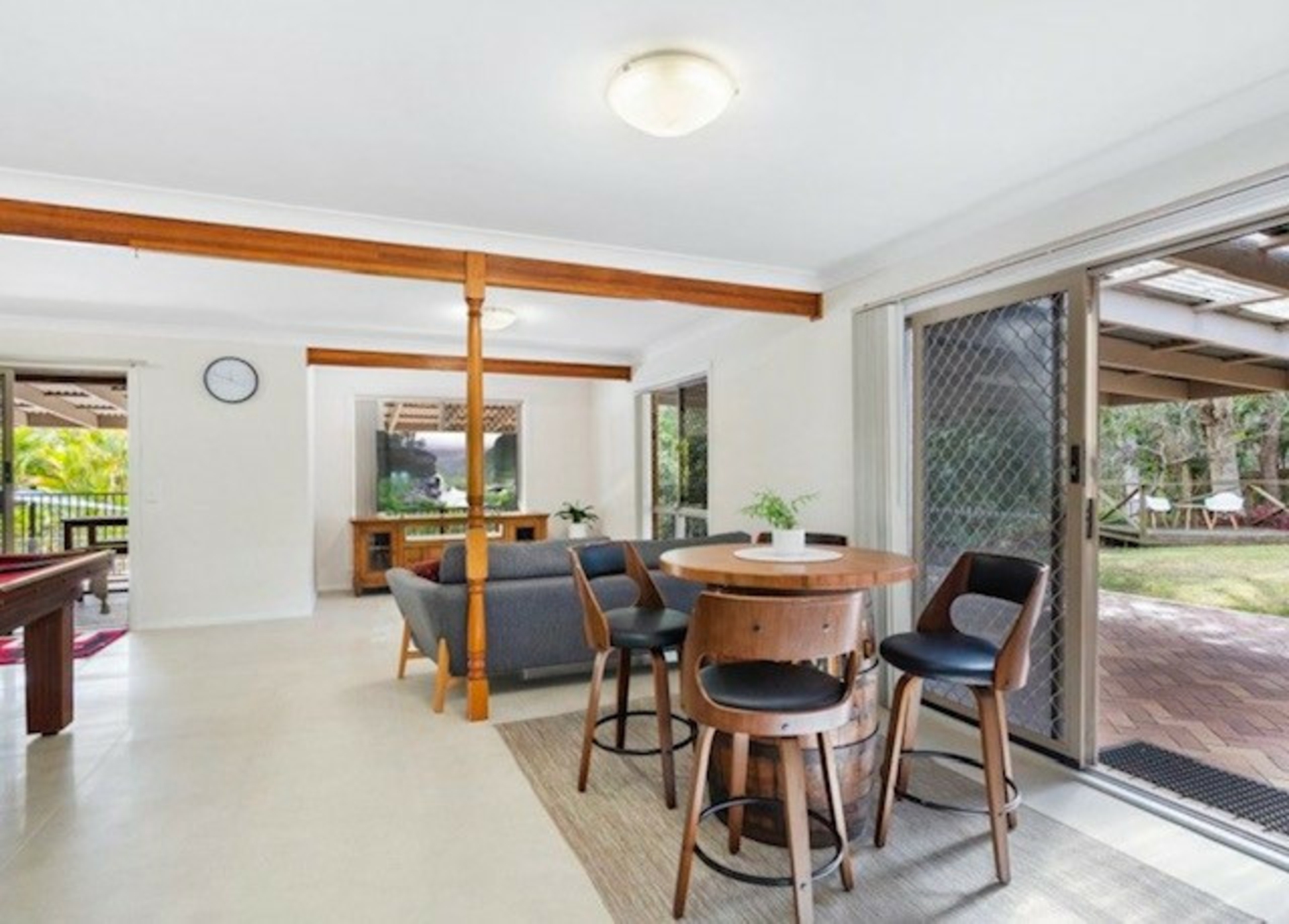 16 Hanover Drive, ALEXANDRA HILLS
