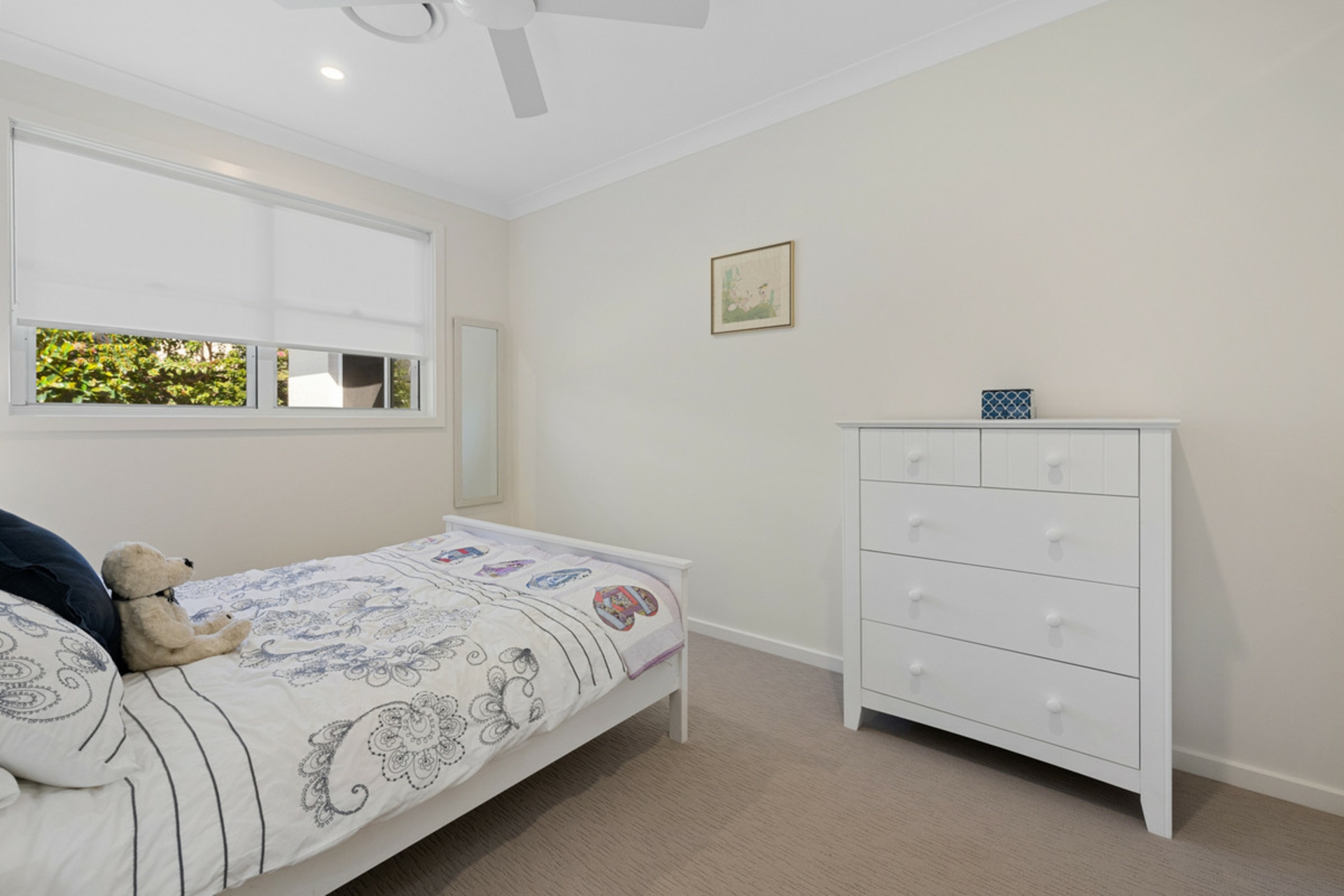 11 Sandy Cove Place, REDLAND BAY