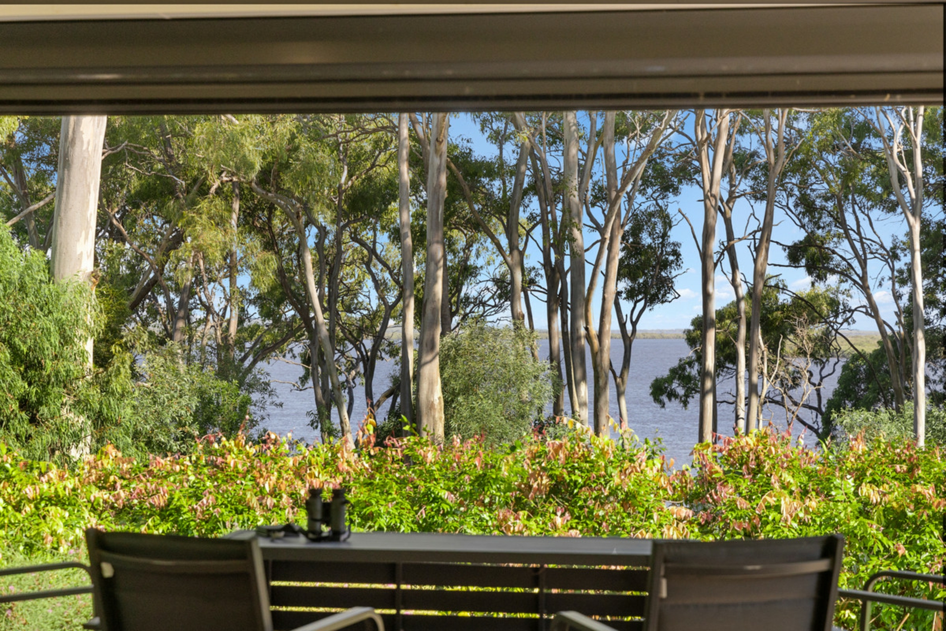 11 Sandy Cove Place, REDLAND BAY