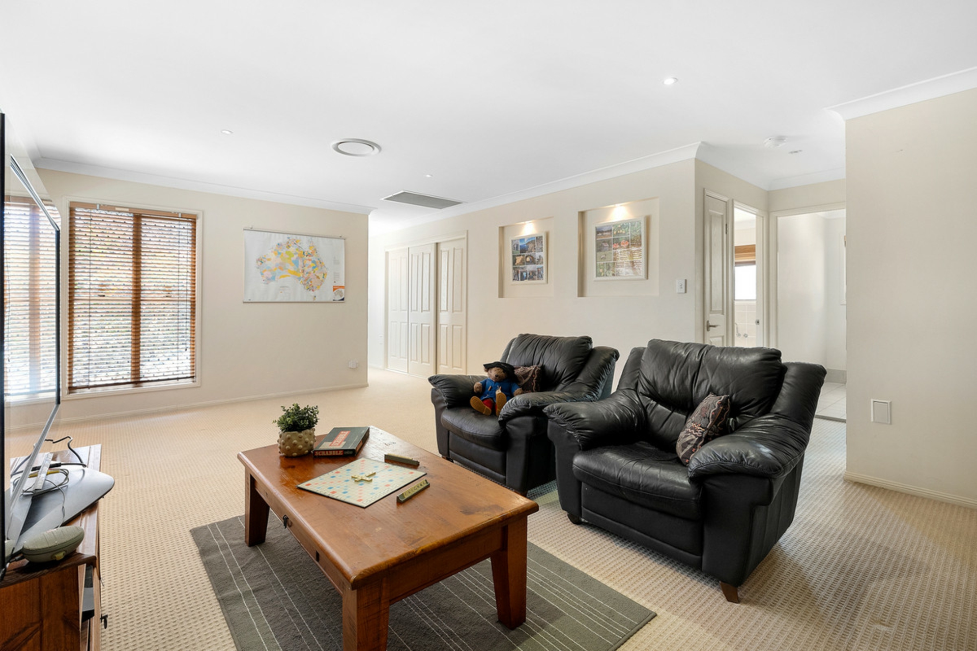 8 Hakea Place, MOUNT COTTON