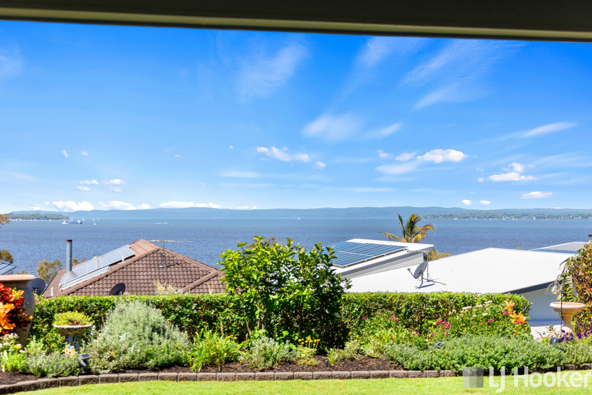8 Gray Street, REDLAND BAY