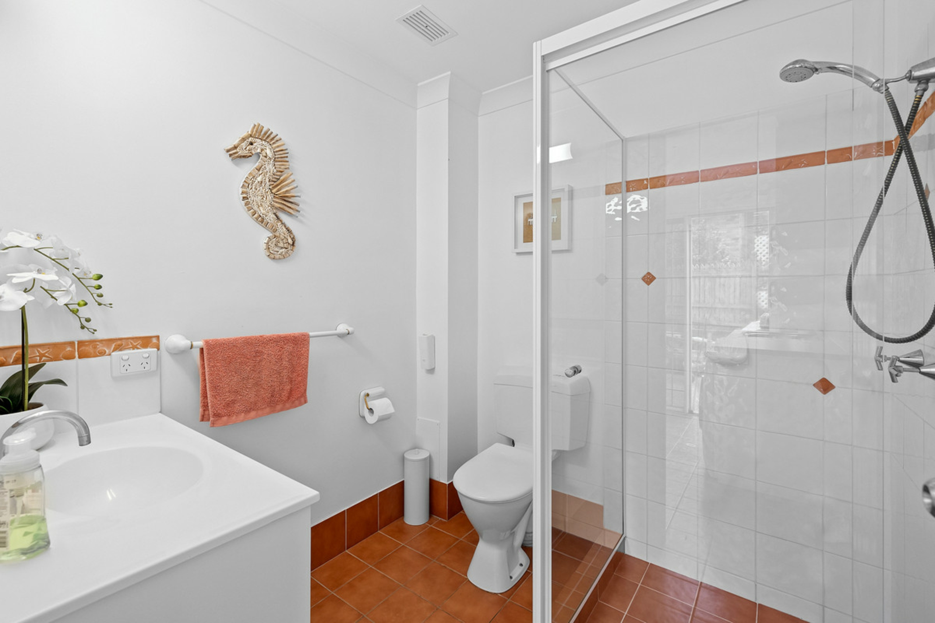 20 Kingfisher Crescent, BELMONT