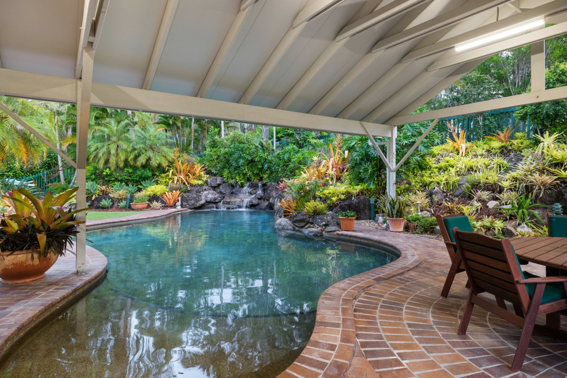 27 Mahogany Street, CAPALABA