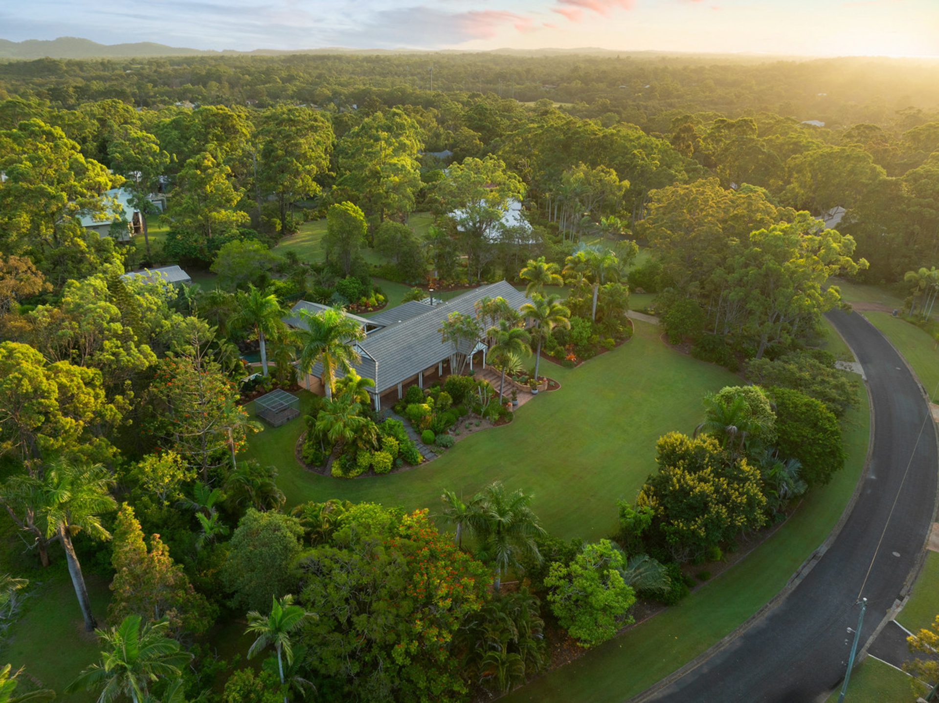 27 Mahogany Street, CAPALABA