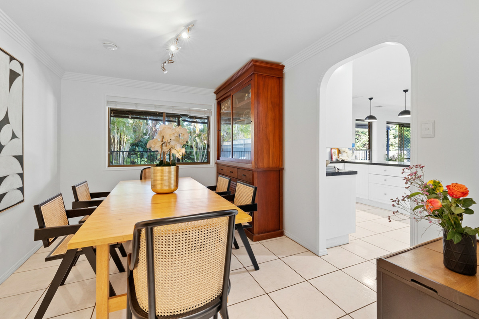 10 Waterford Crescent, ORMISTON