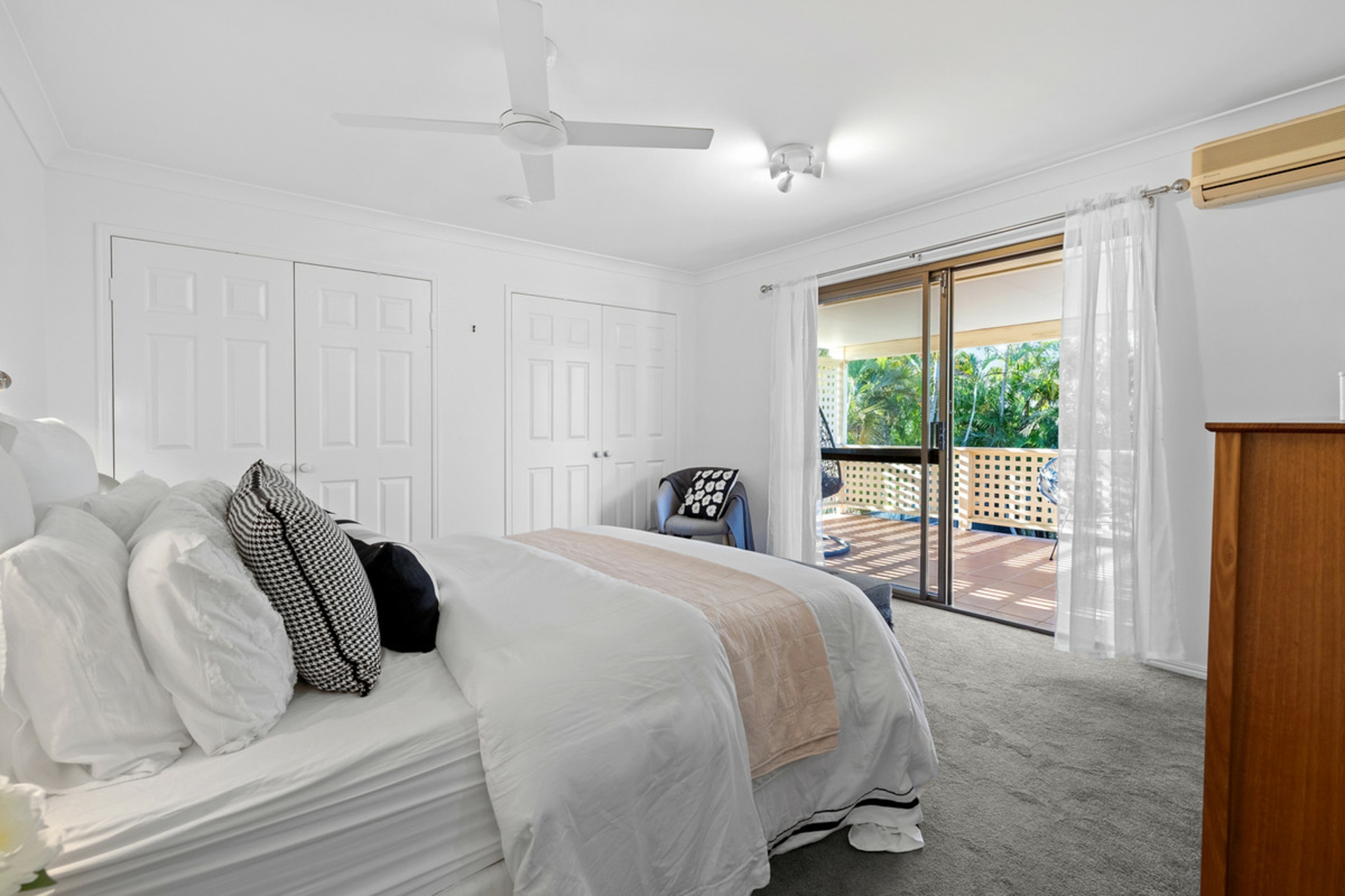 10 Waterford Crescent, ORMISTON