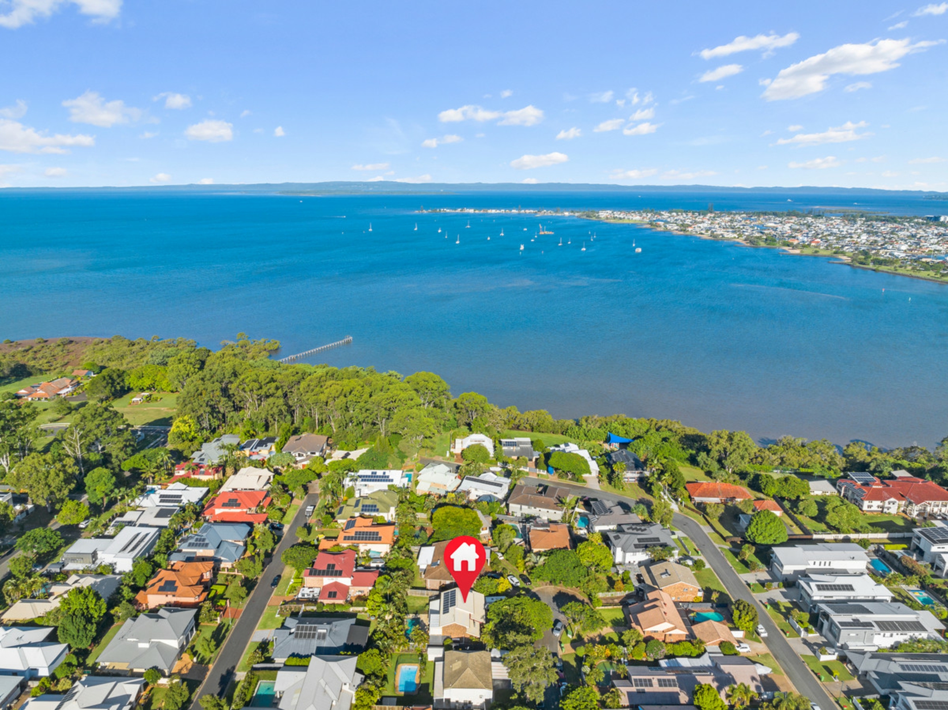 10 Waterford Crescent, ORMISTON