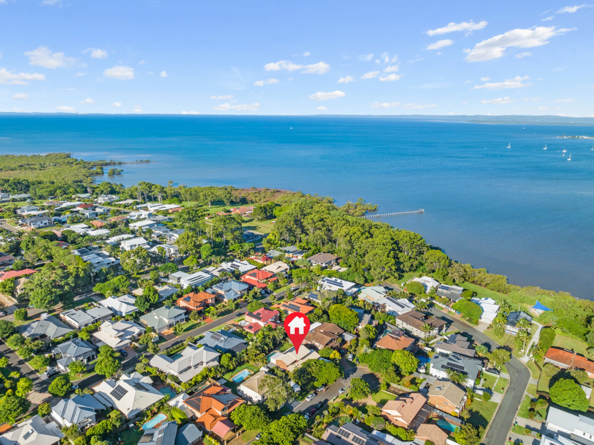 10 Waterford Crescent, ORMISTON