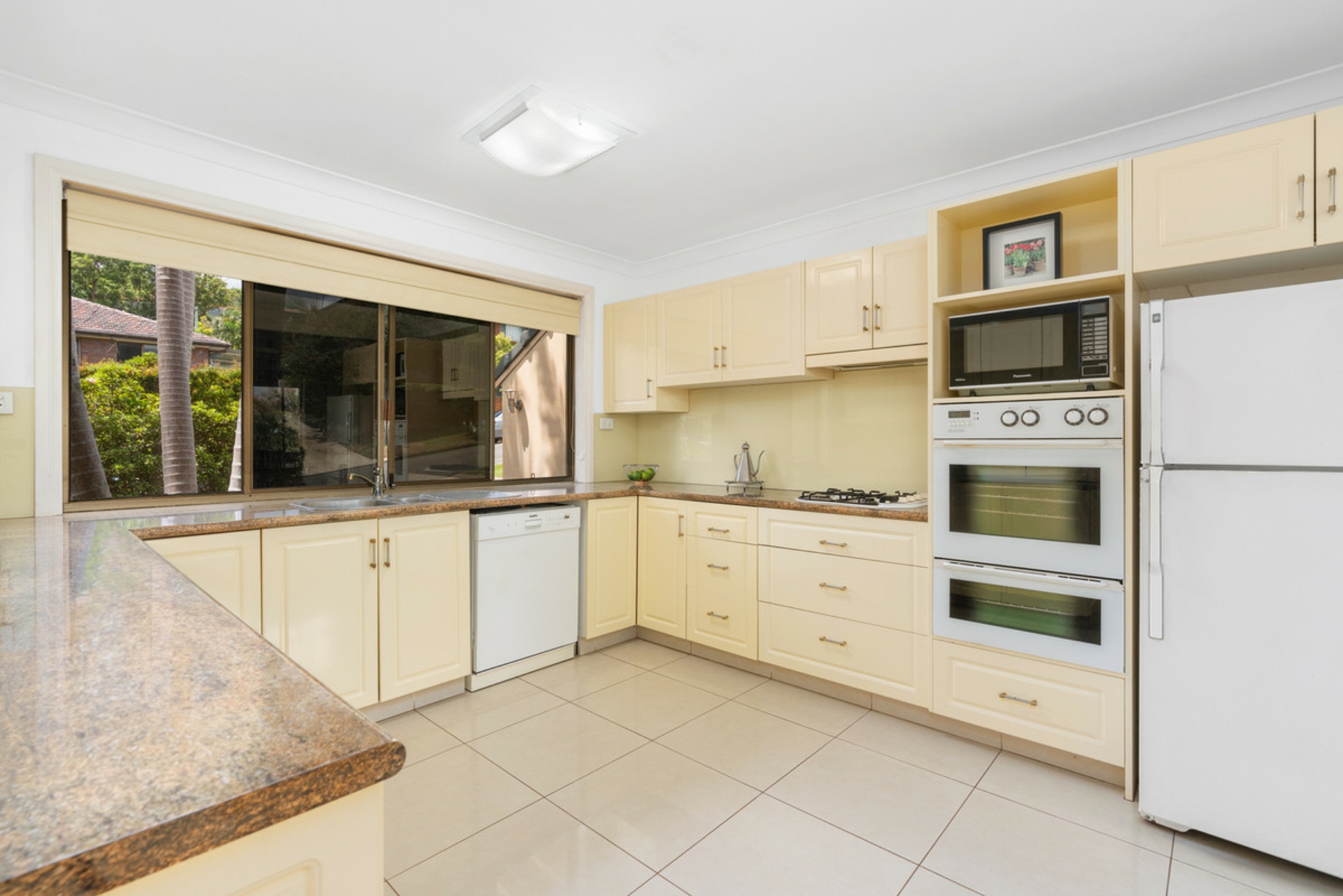 16 Arafura Street, UPPER MOUNT GRAVATT