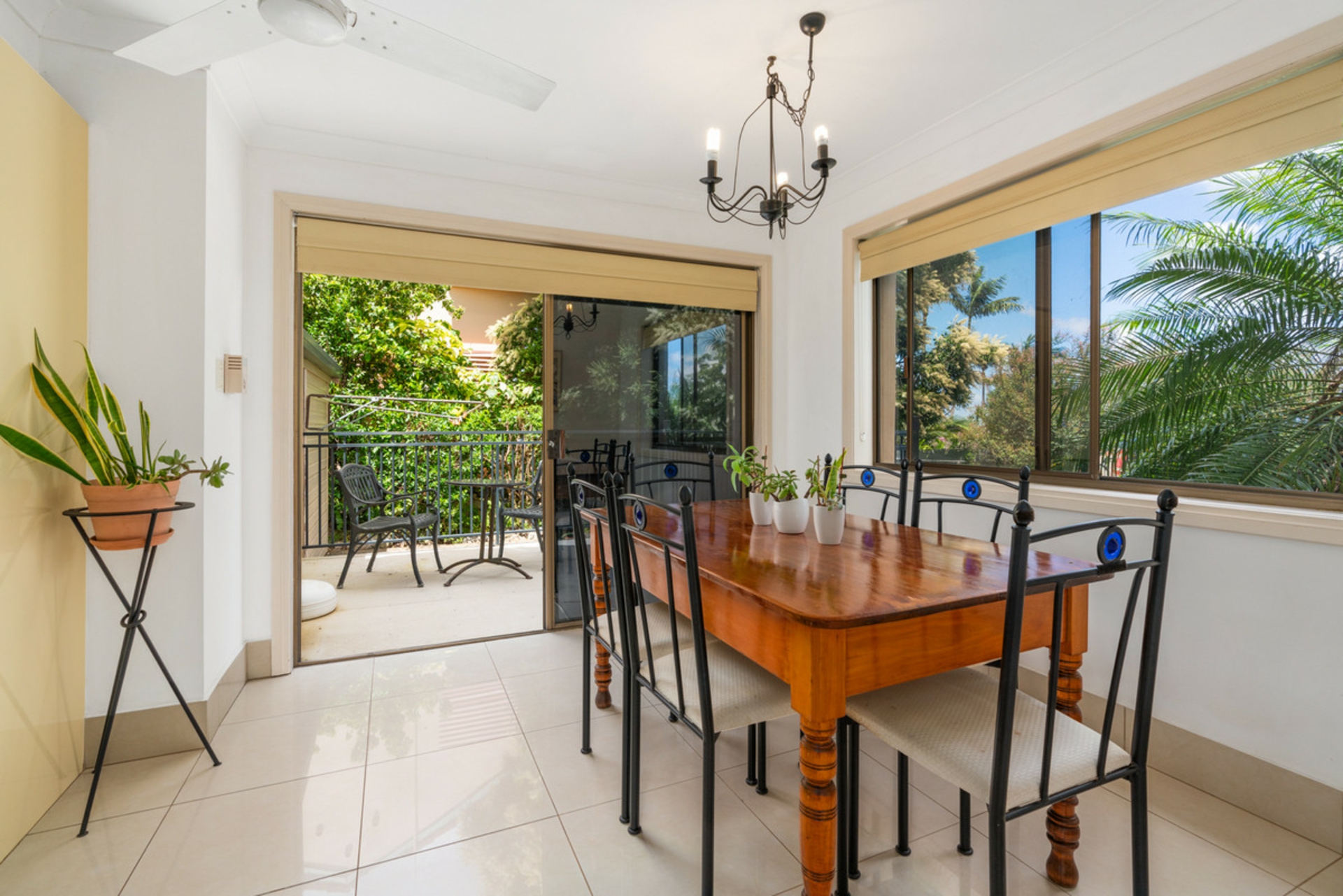 16 Arafura Street, UPPER MOUNT GRAVATT