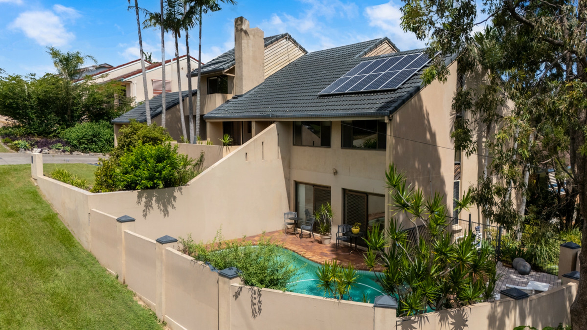 16 Arafura Street, UPPER MOUNT GRAVATT