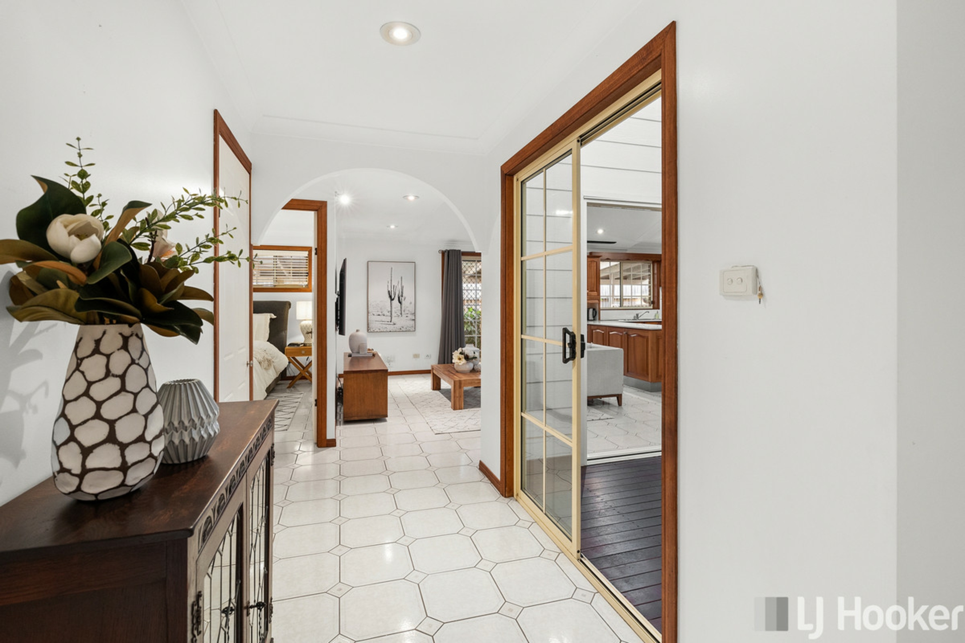 17 Carl Jung Court, VICTORIA POINT