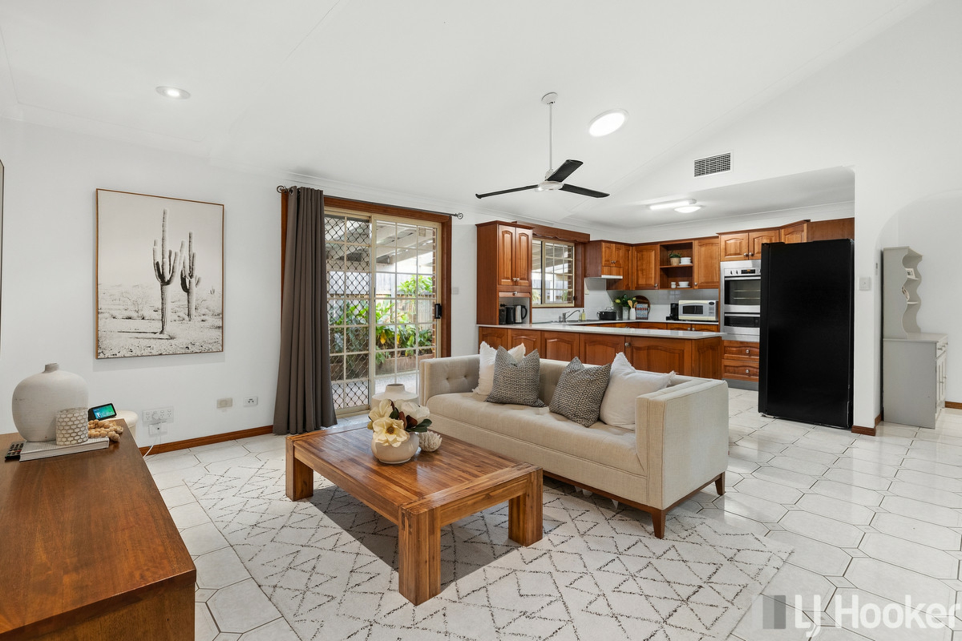 17 Carl Jung Court, VICTORIA POINT