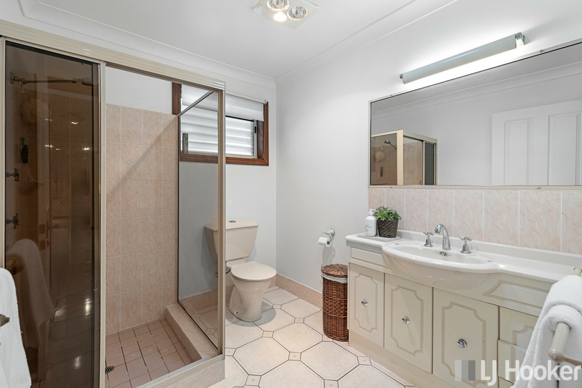17 Carl Jung Court, VICTORIA POINT