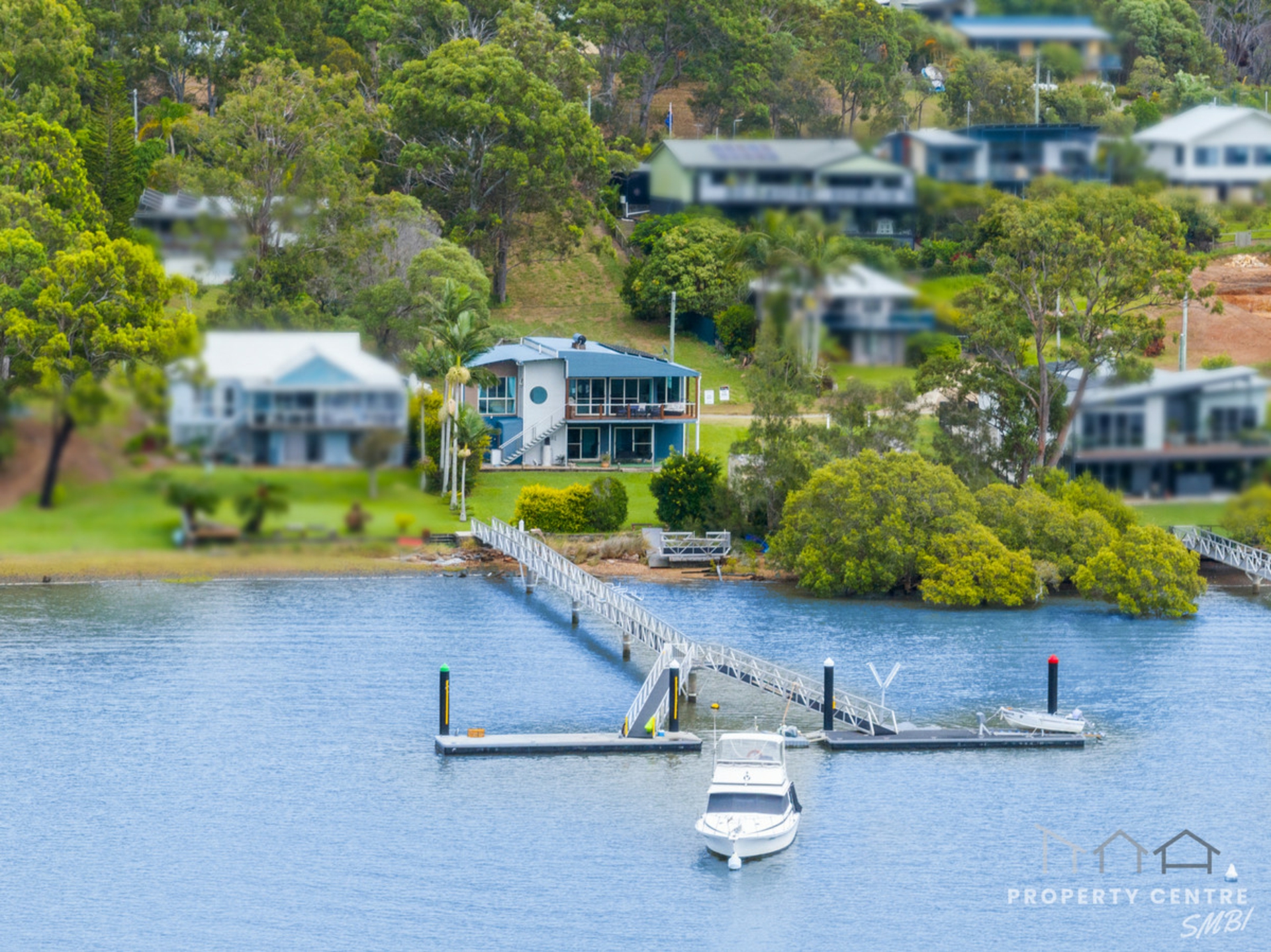 99 Wahine Drive, RUSSELL ISLAND