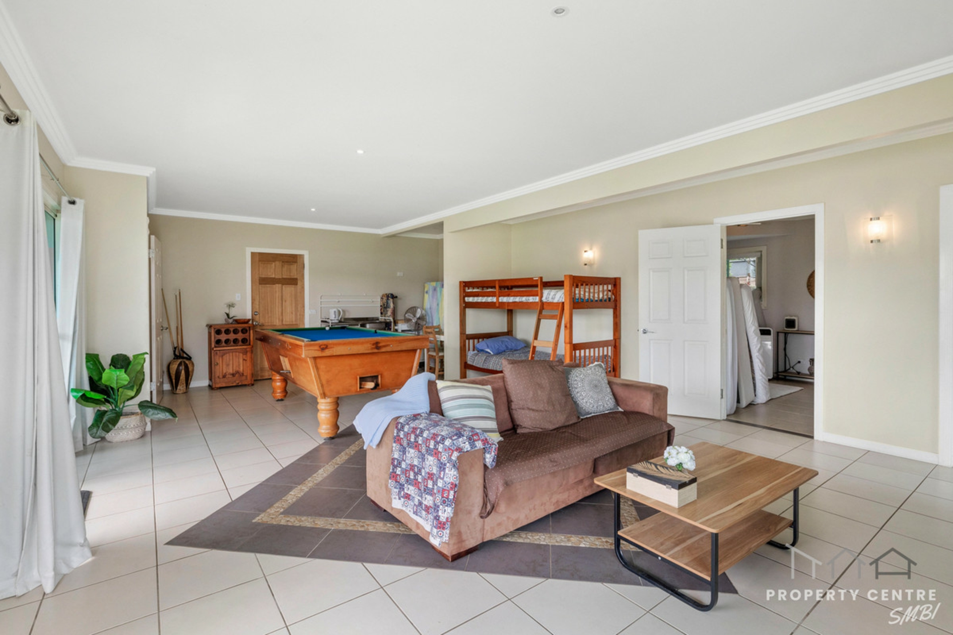 99 Wahine Drive, RUSSELL ISLAND