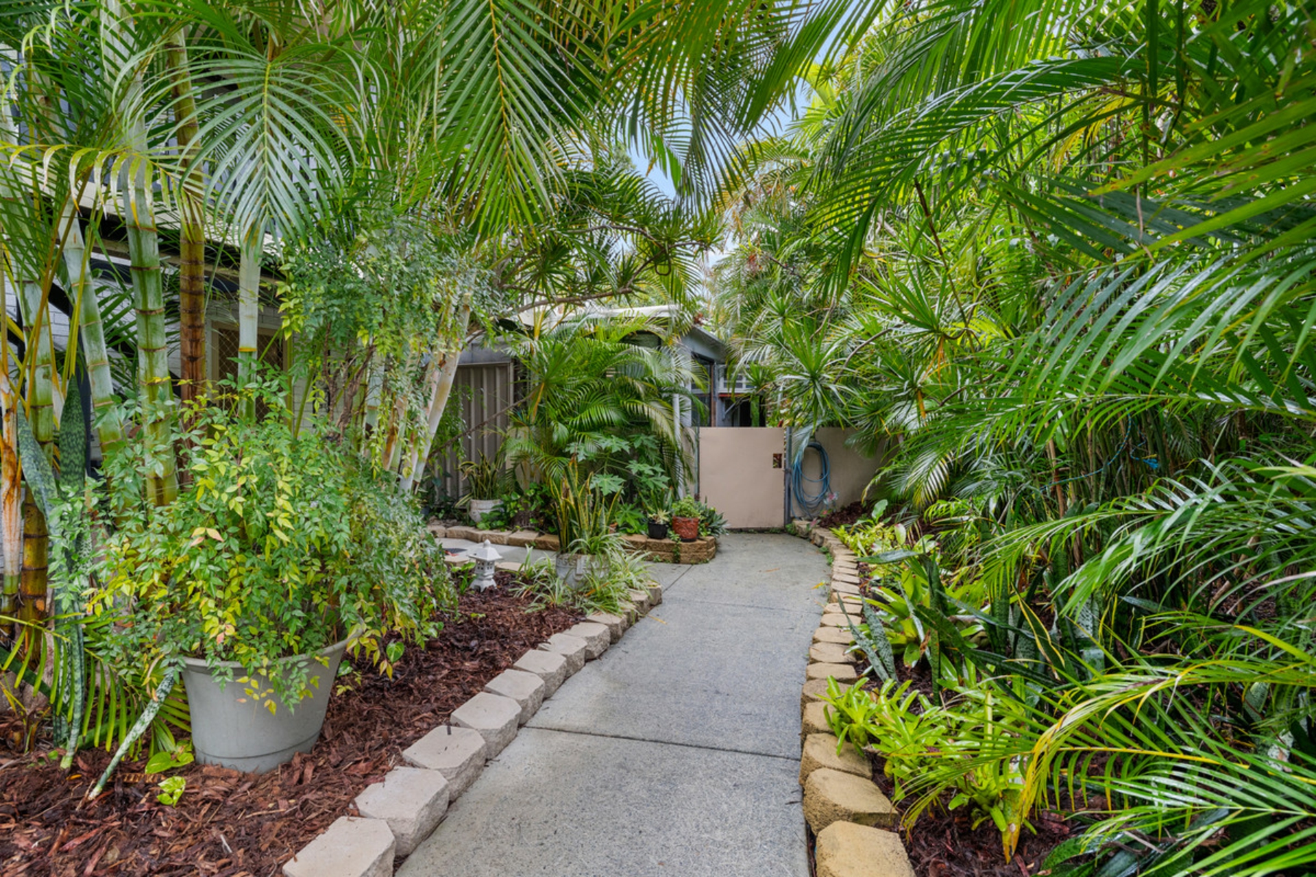 1 Coolong Street, CAPALABA