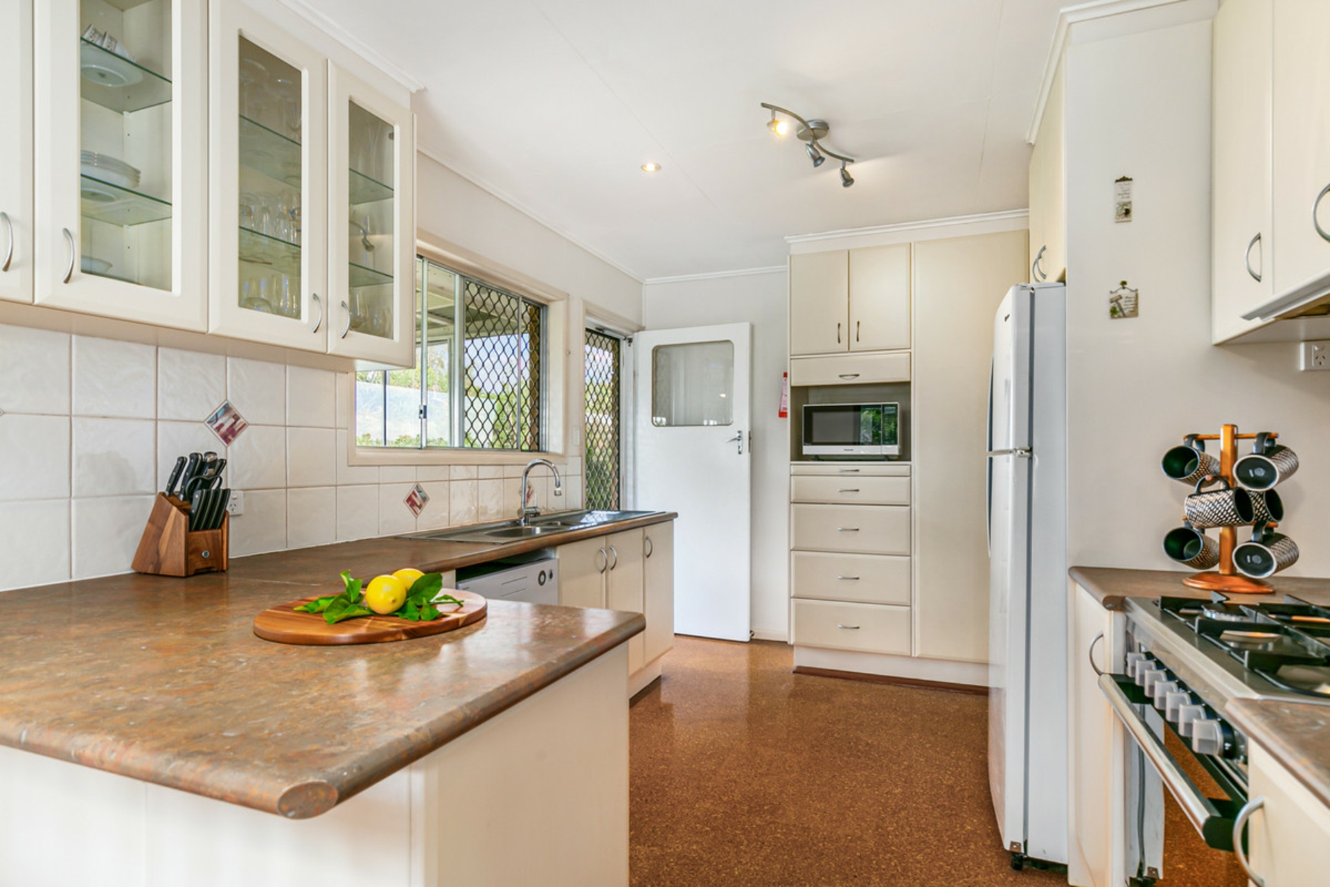 31-33 Wilkie Street, REDLAND BAY