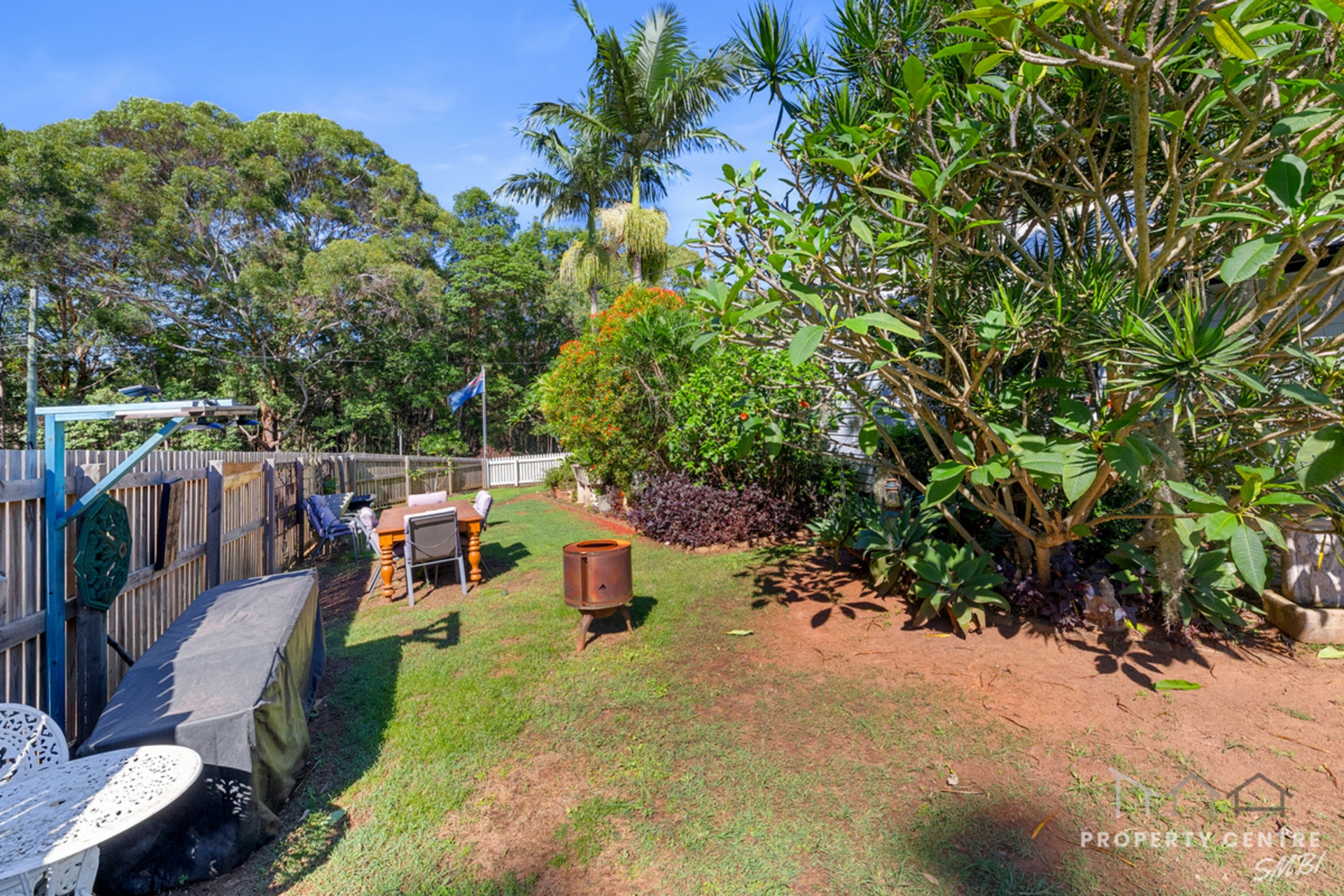 11 Waratah Street, RUSSELL ISLAND