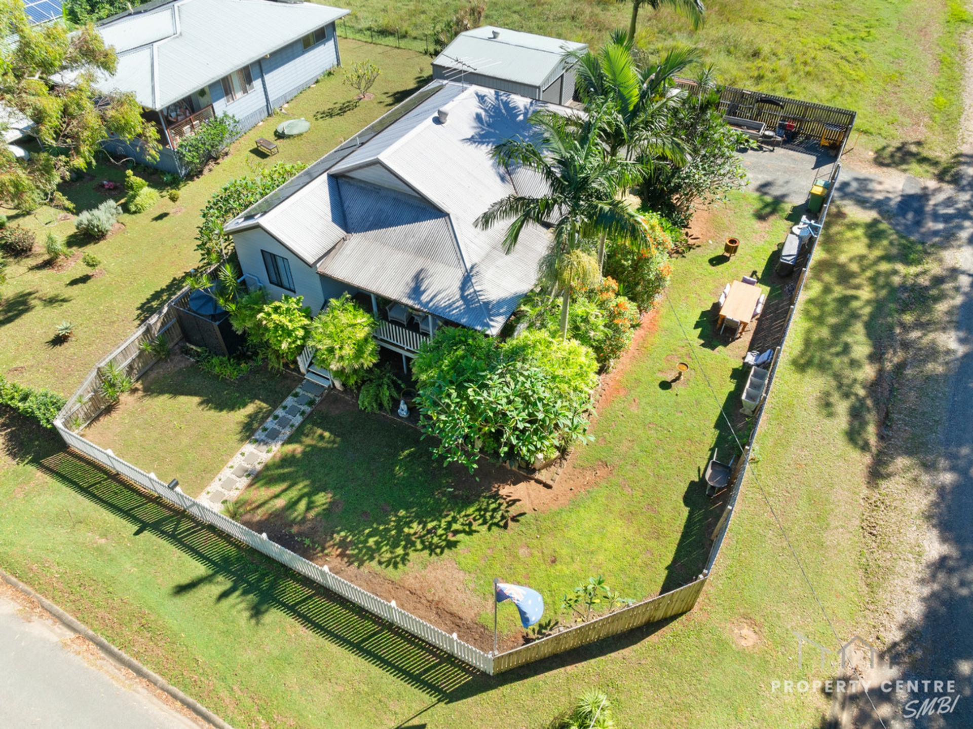 11 Waratah Street, RUSSELL ISLAND