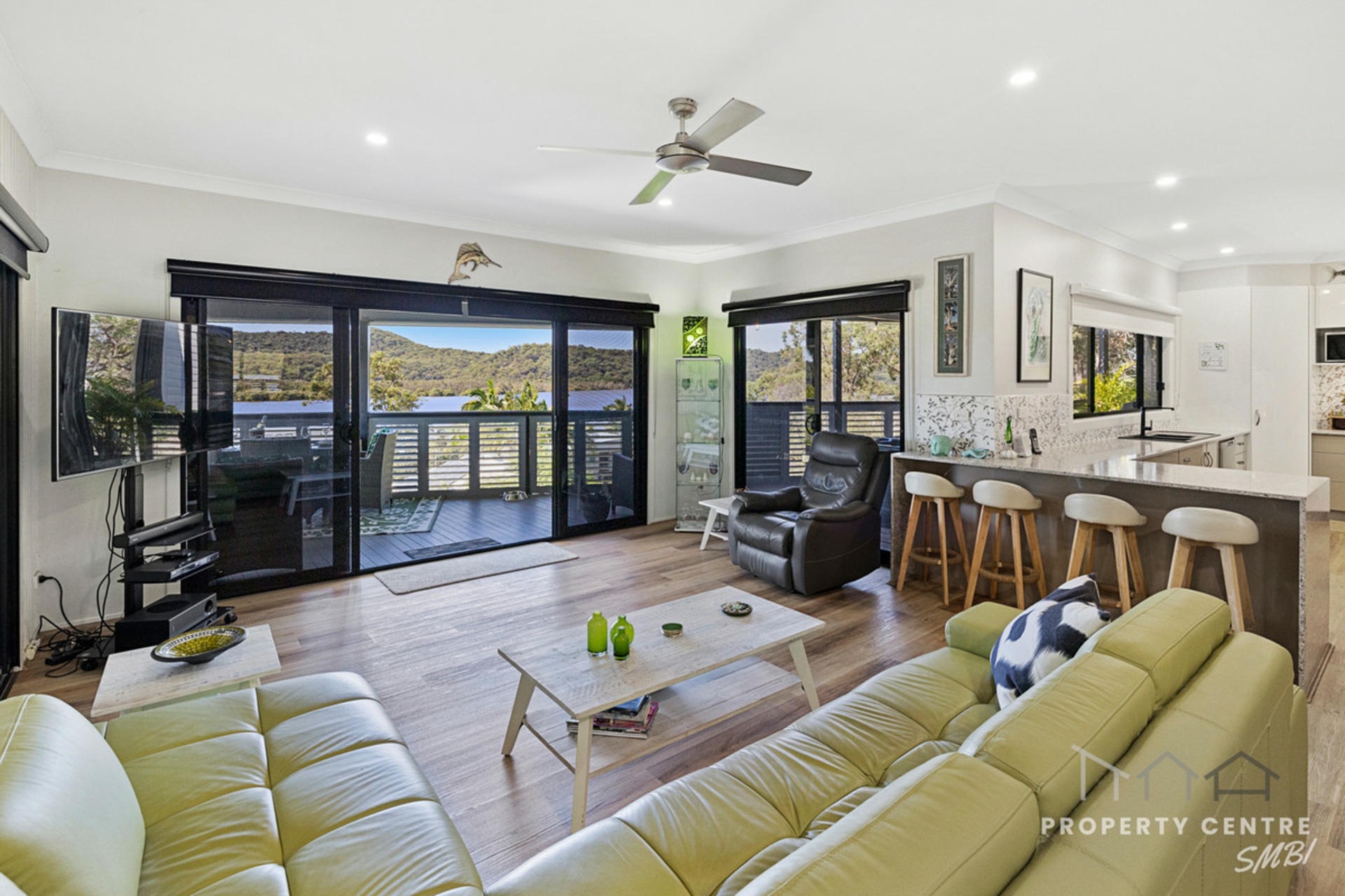 15 Island View Road, RUSSELL ISLAND