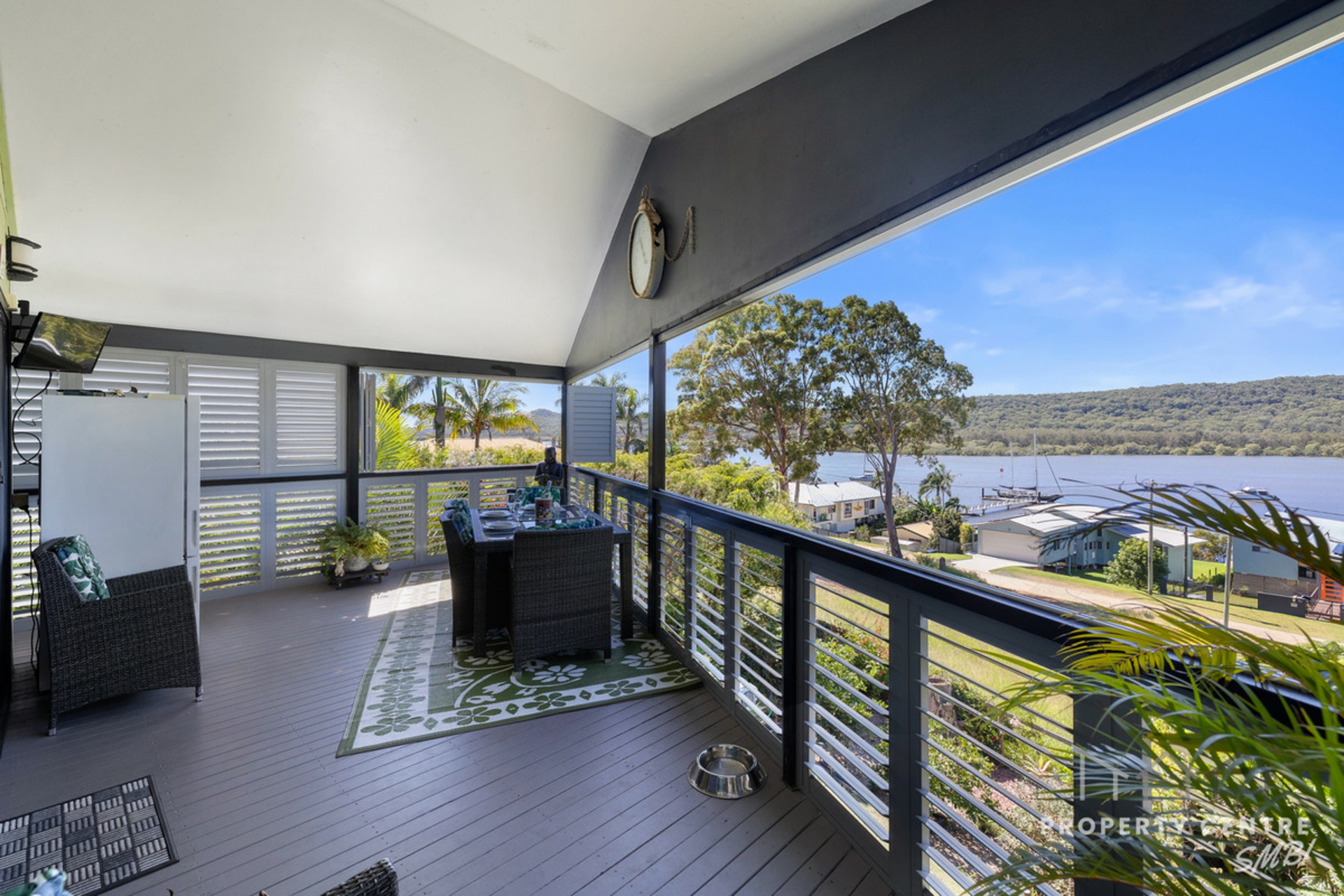 15 Island View Road, RUSSELL ISLAND