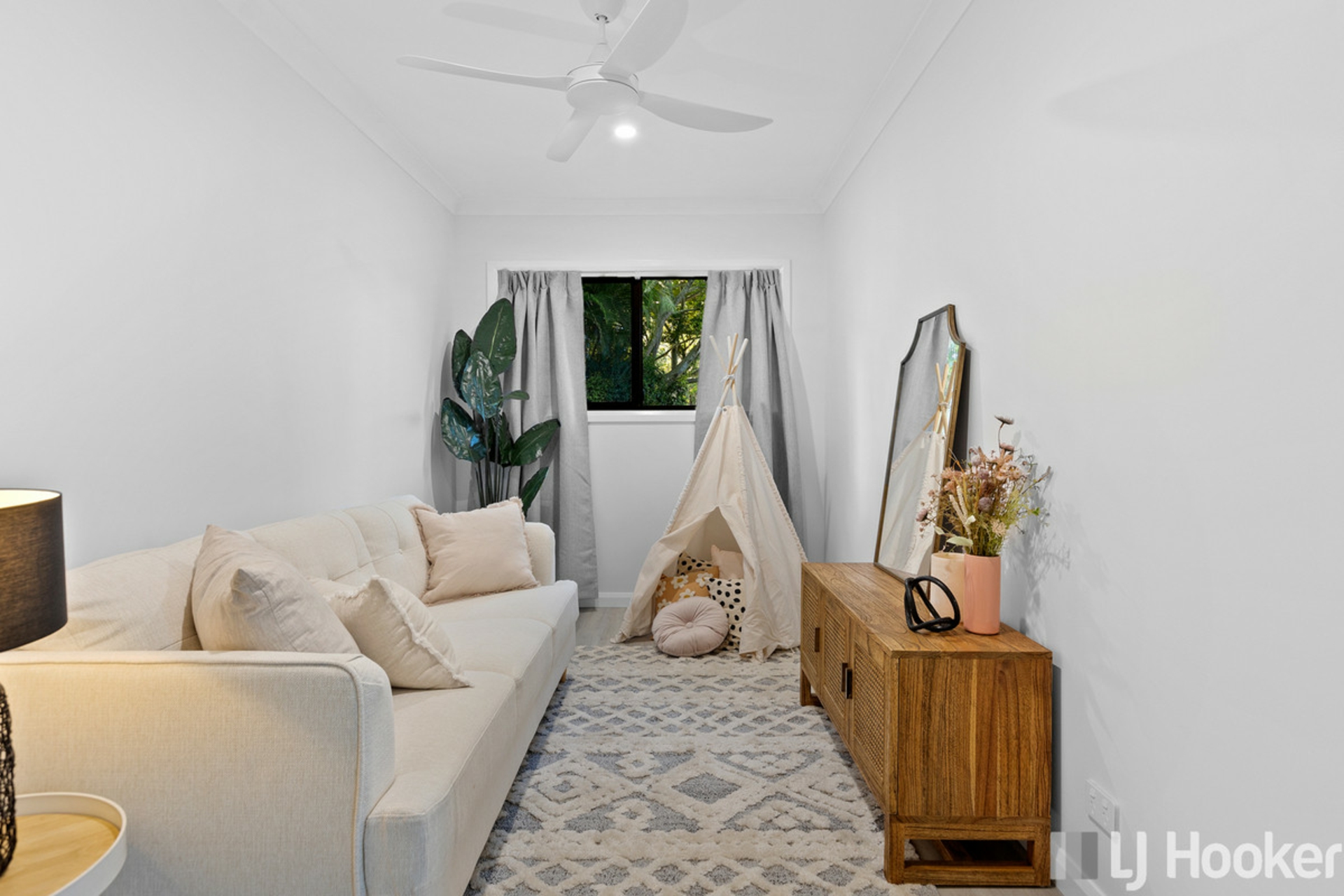 17 Sycamore Street, REDLAND BAY