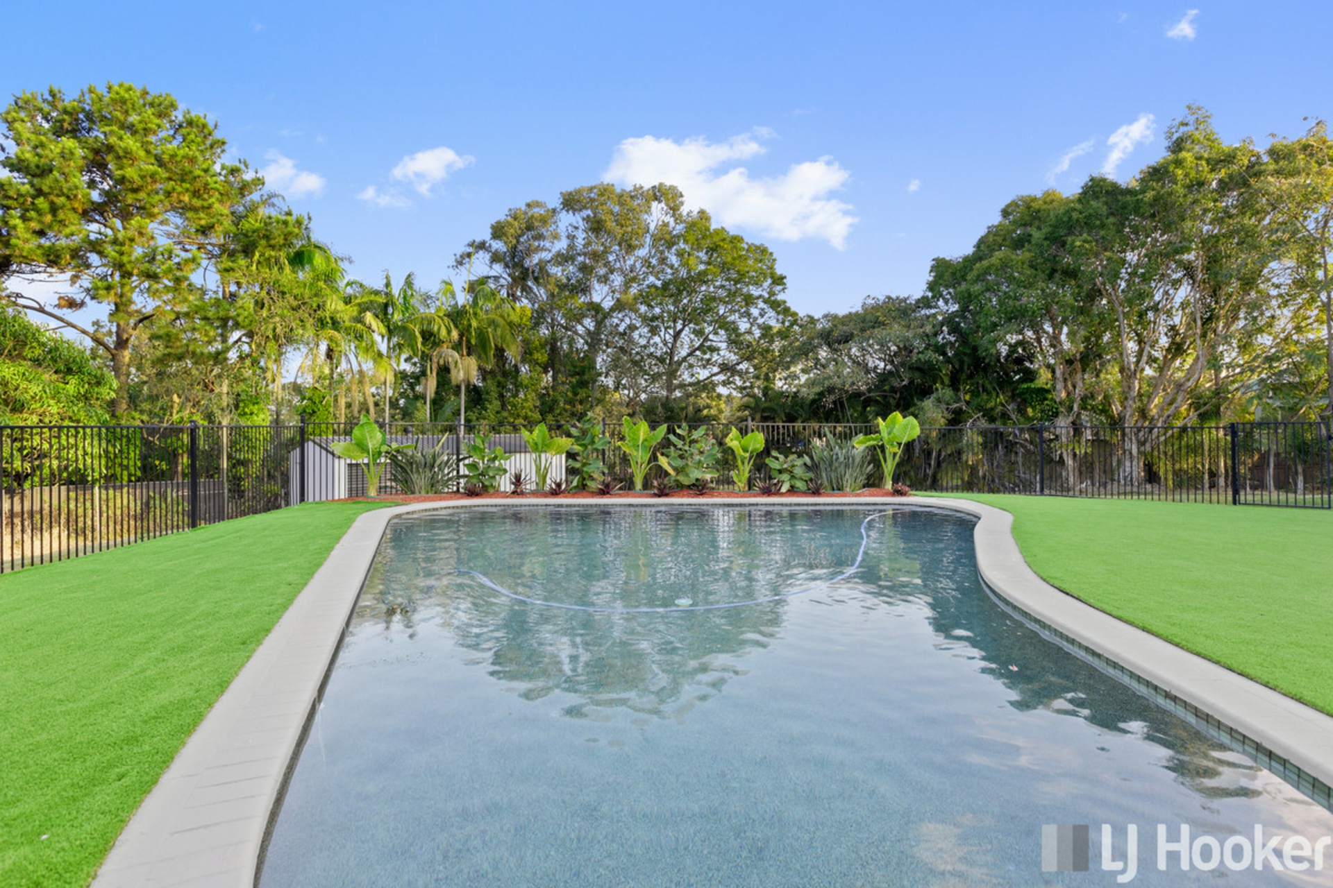 17 Sycamore Street, REDLAND BAY
