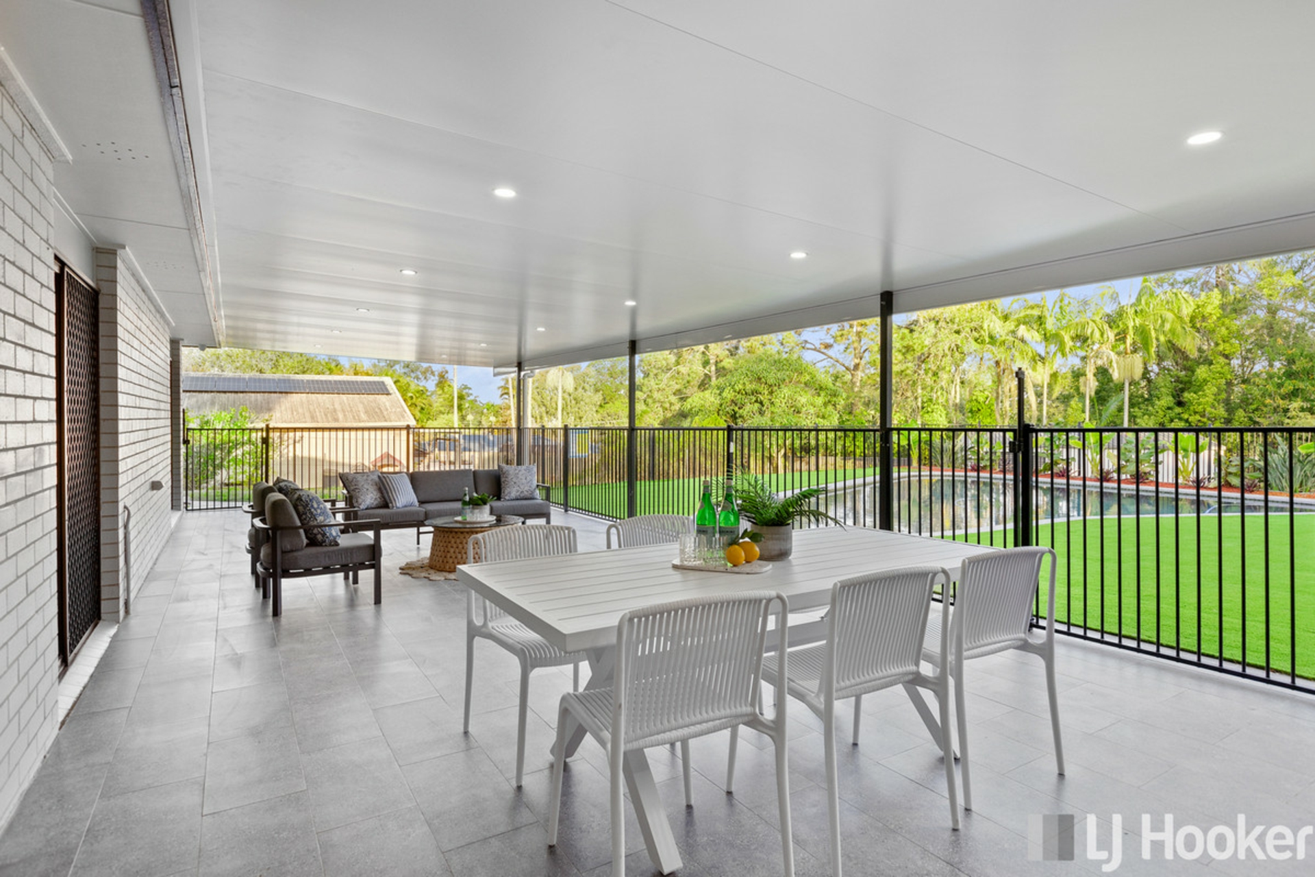 17 Sycamore Street, REDLAND BAY