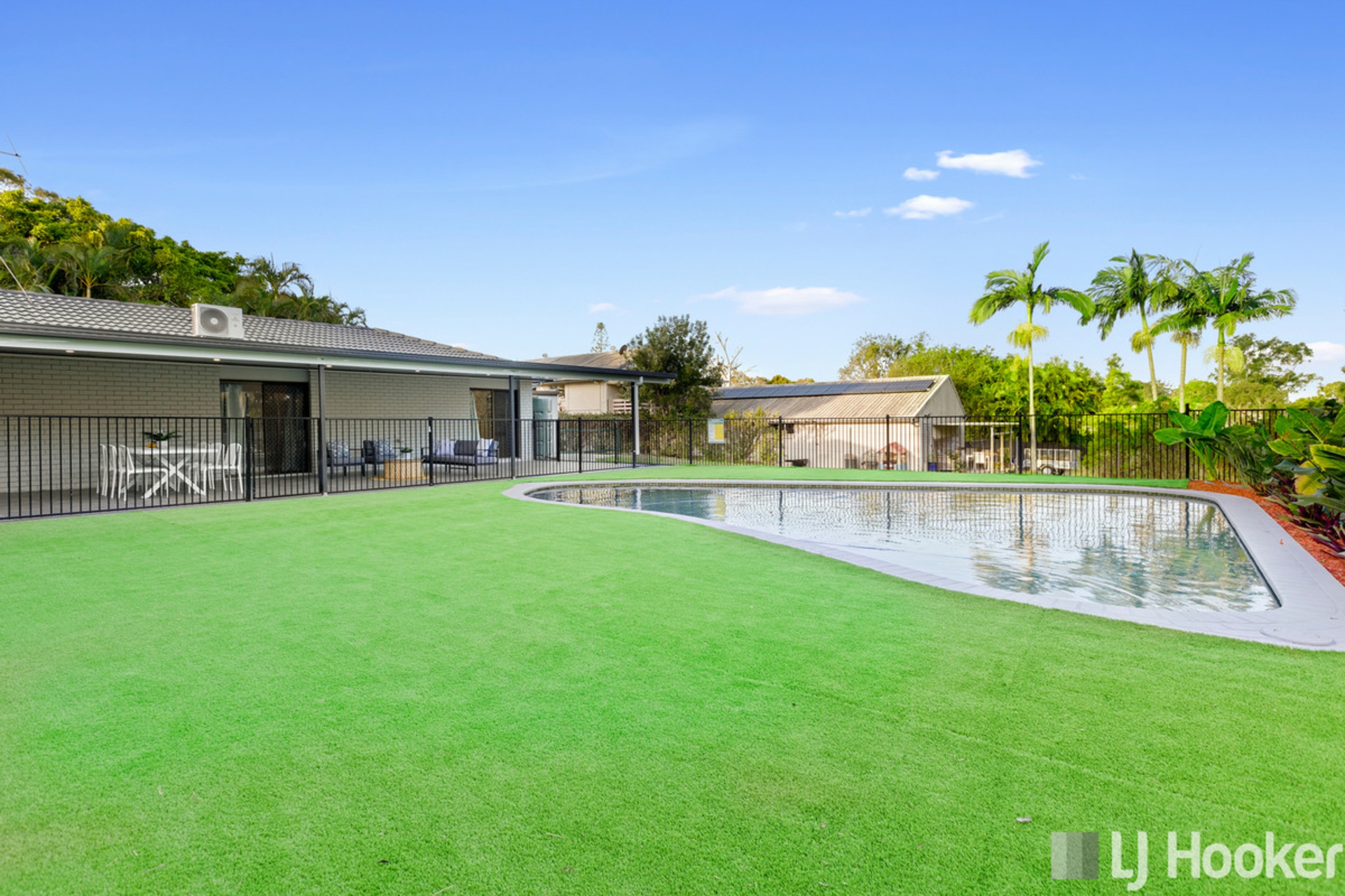 17 Sycamore Street, REDLAND BAY